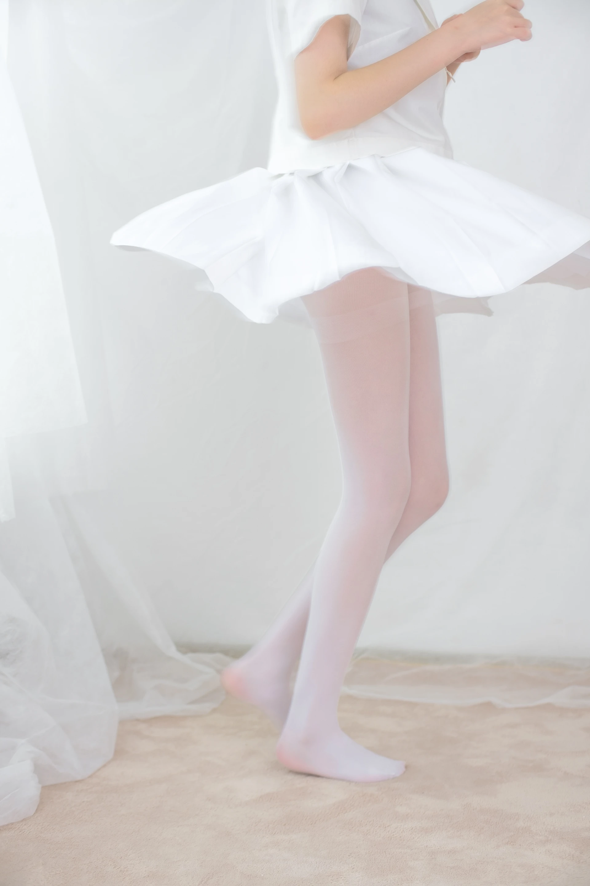 森萝财团 X-038 [116P1V-2.26G]Aika, 制服, 可爱, 森萝财团, 白丝, 美腿