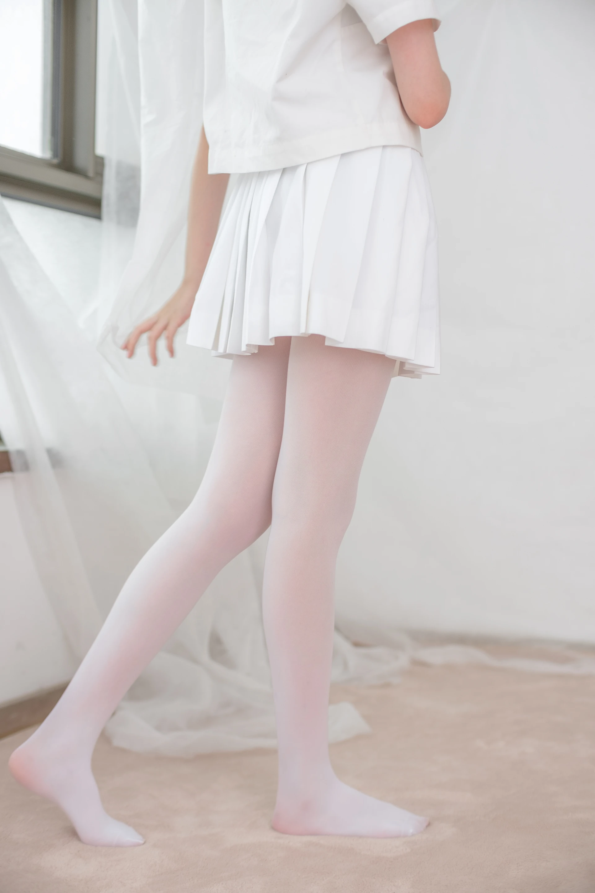 森萝财团 X-038 [116P1V-2.26G]Aika, 制服, 可爱, 森萝财团, 白丝, 美腿