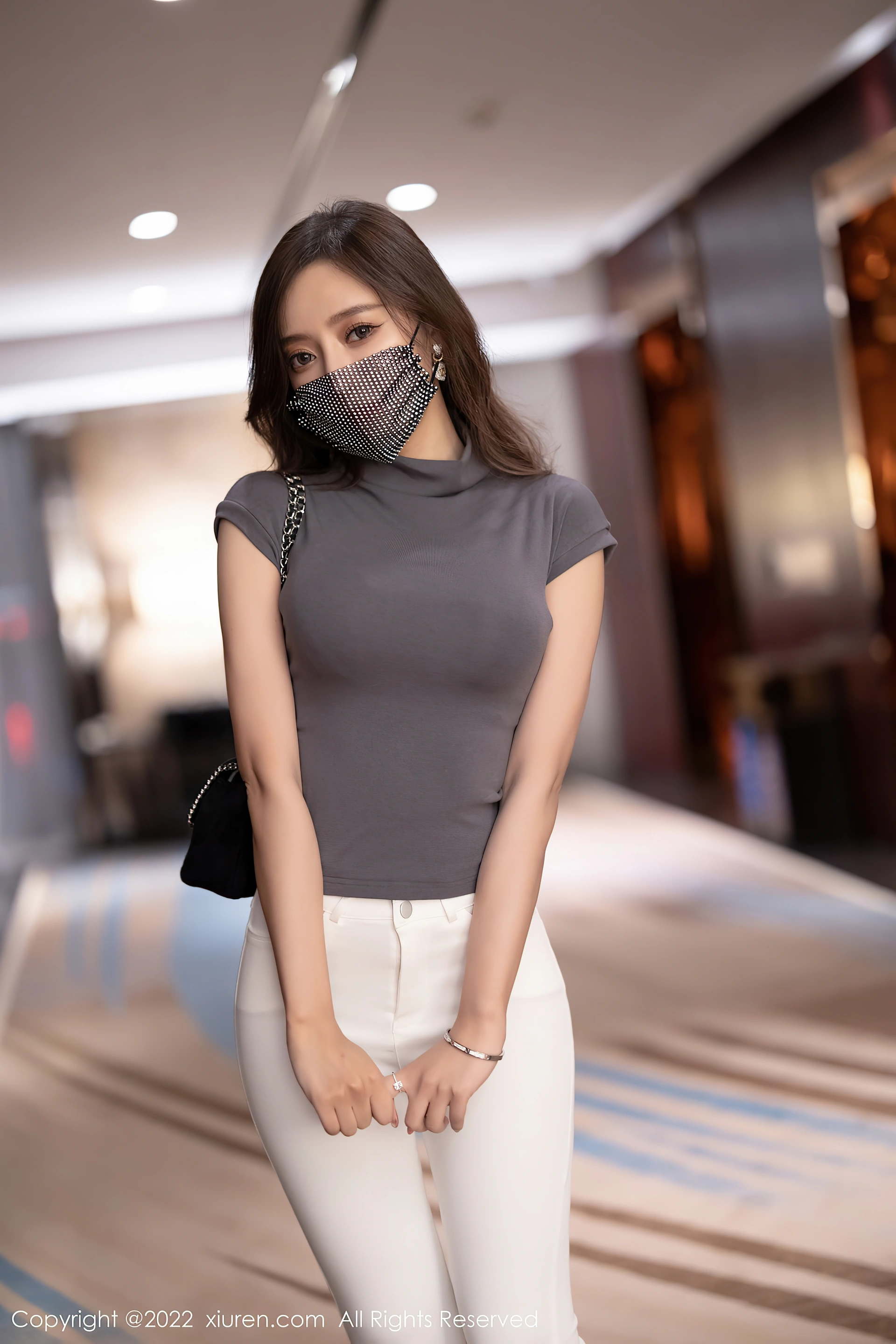 XiuRen秀人网 2022.02.22 No.4621 王馨瑶yanni 美腿丝袜[73+1P 585MB]