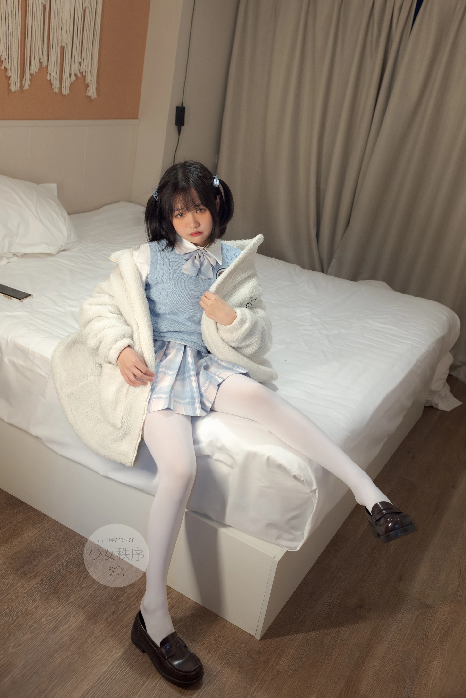 少女秩序 2022春节特别期 ( 限定 ) 白丝短发 [66P-1.07GB]JK制服, 少女秩序, 白丝, 短发, 美腿, 美足