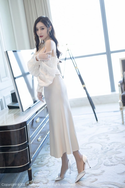 XiuRen秀人网 2021.12.31 No.4413 王馨瑶yanni 御姐美腿[91+1P 1050MB]