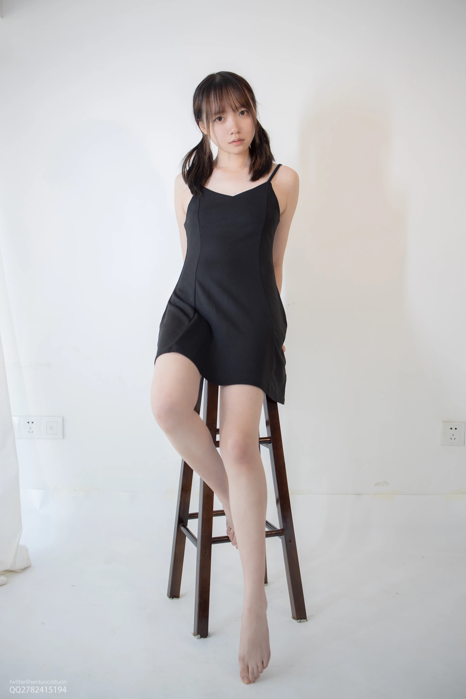 百圆1.5-2——JKFUN-百圆定制 1.5-2 Aika [67P1V-1.24G]Aika, JKFUN, 森萝财团, 美腿, 美足