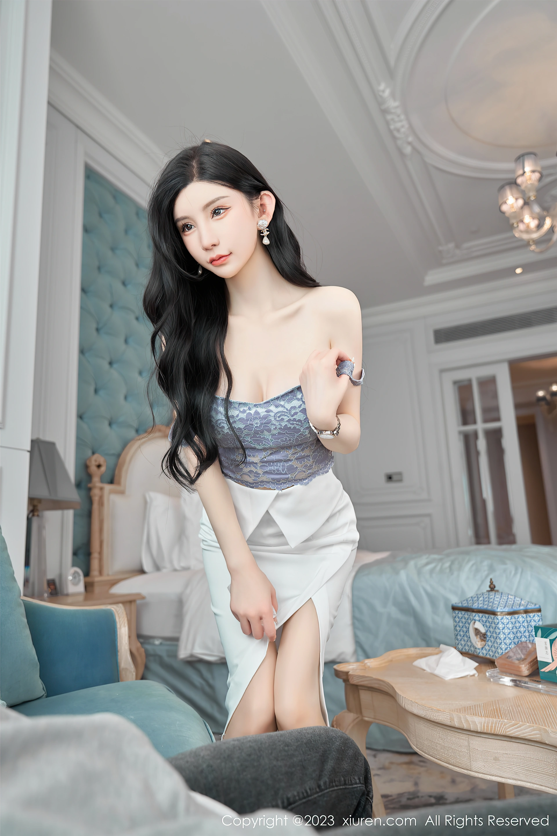 XIUREN秀人网 2023.05.26 NO.6811 周于希Sally 香港旅拍 [100+1P919M]