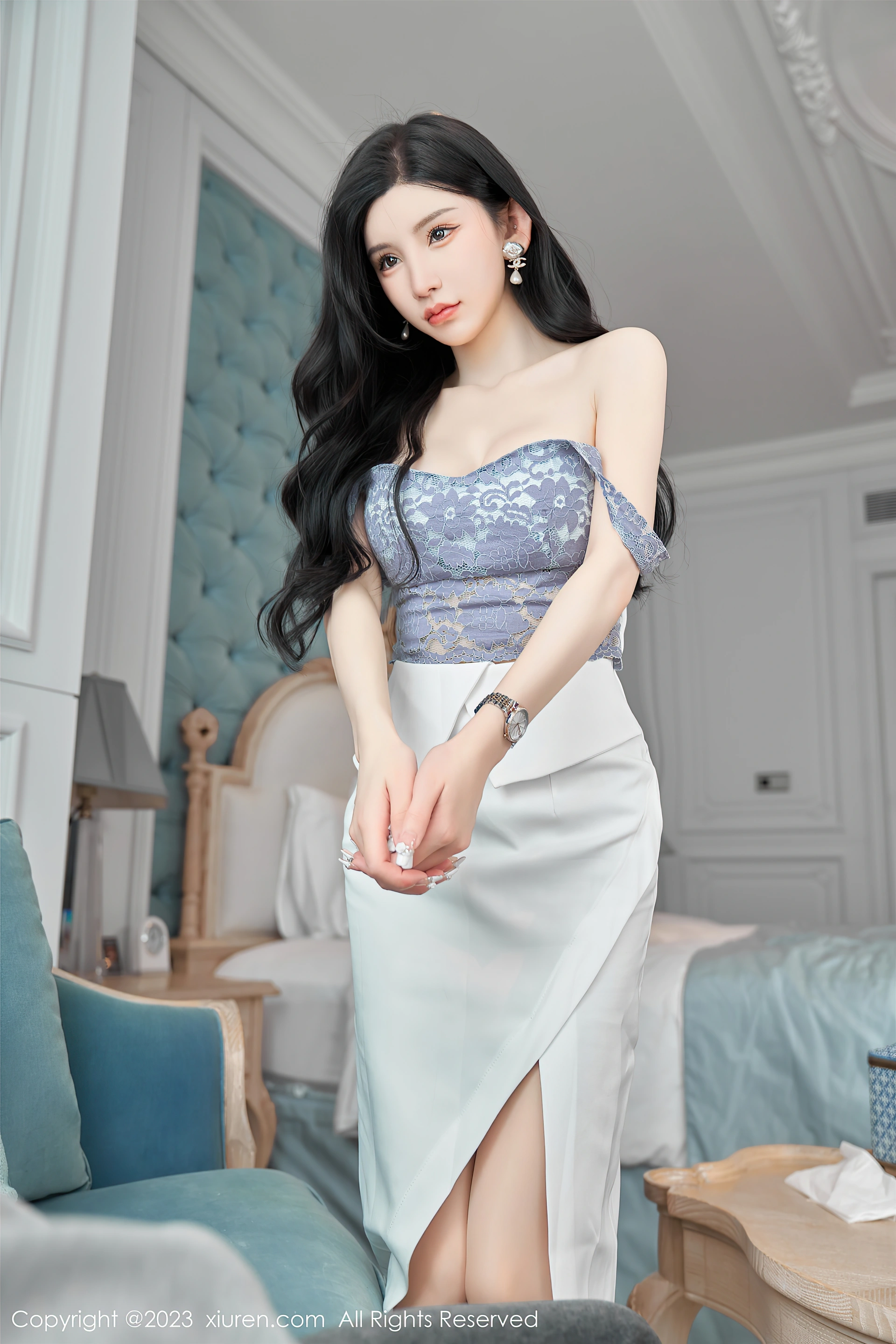 XIUREN秀人网 2023.05.26 NO.6811 周于希Sally 香港旅拍 [100+1P919M]