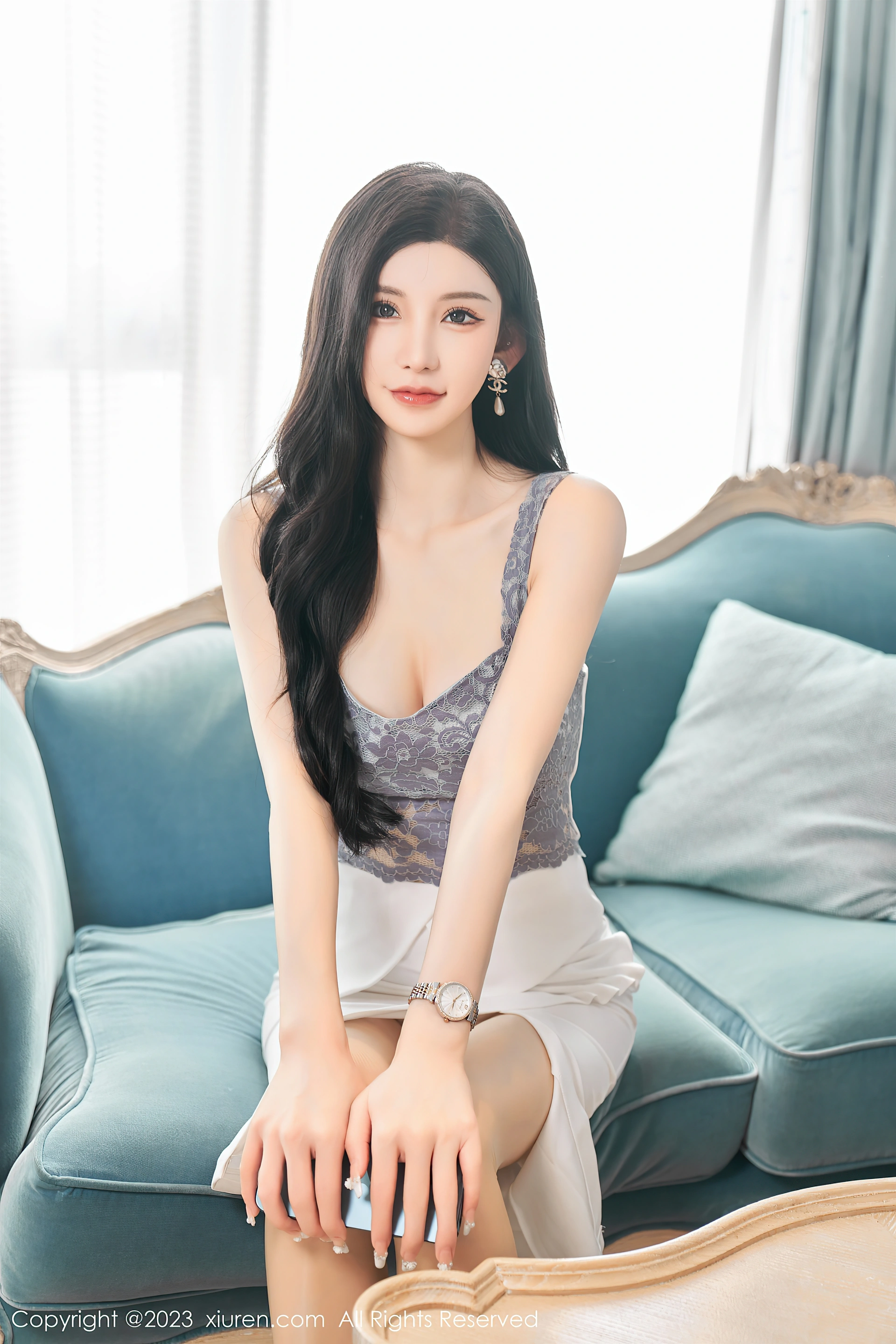 XIUREN秀人网 2023.05.26 NO.6811 周于希Sally 香港旅拍 [100+1P919M]