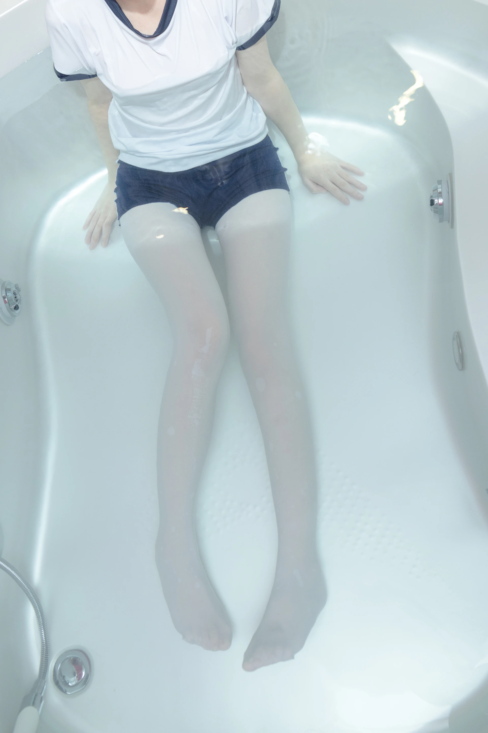 少女秩序 EX.12 双马尾白丝湿身体操服 [69P1V-1.22GB]体操服, 双马尾, 少女秩序, 白丝, 美腿, 美足