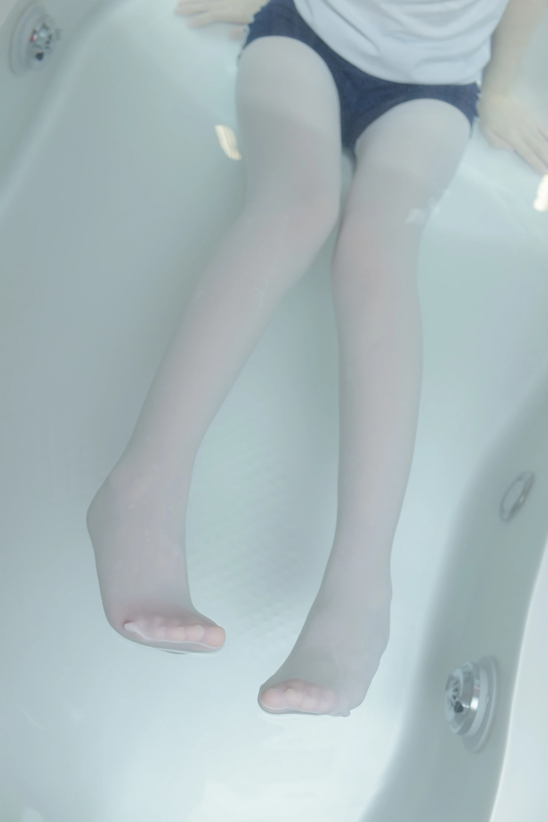 少女秩序 EX.12 双马尾白丝湿身体操服 [69P1V-1.22GB]体操服, 双马尾, 少女秩序, 白丝, 美腿, 美足