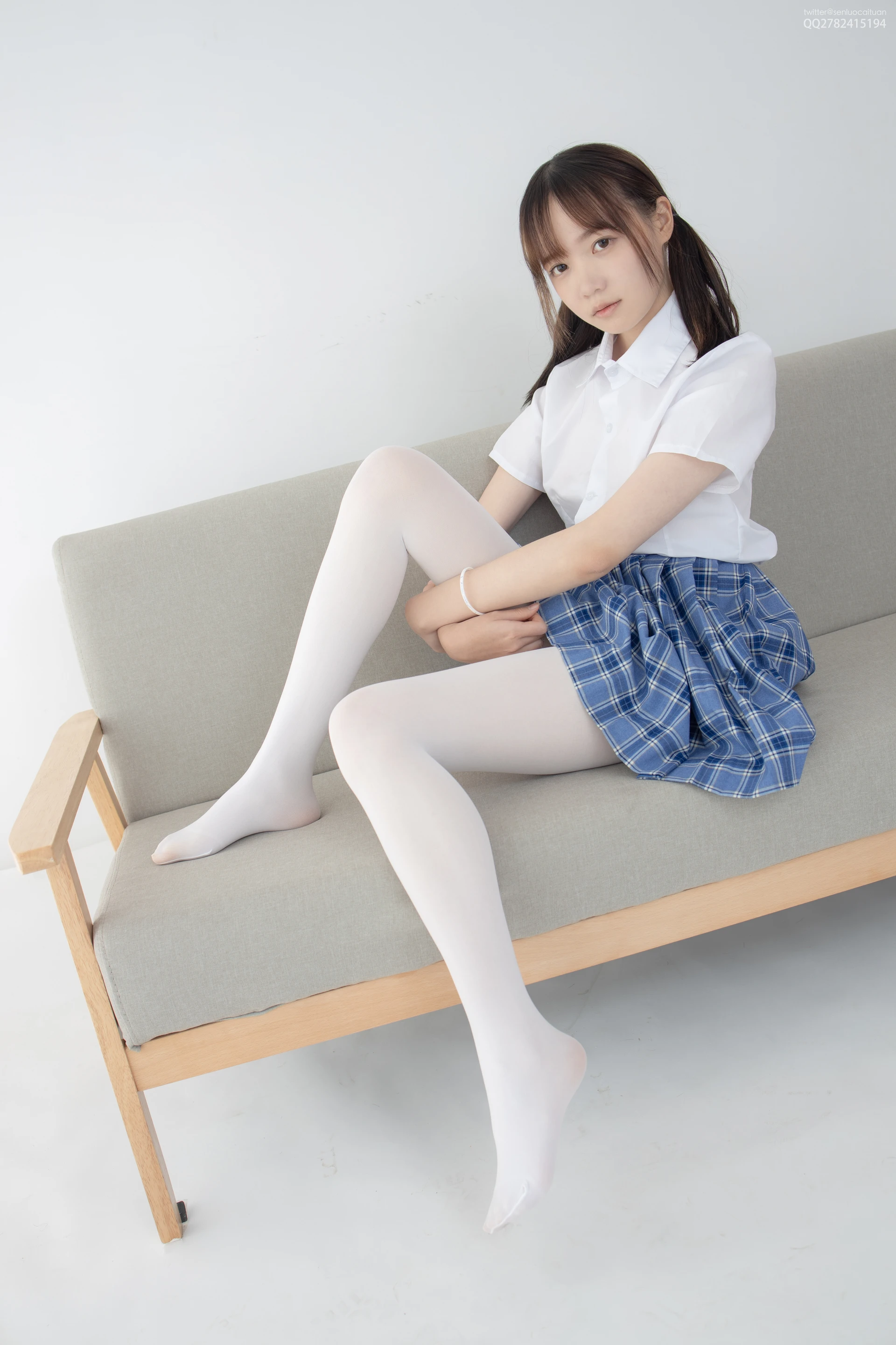 JKFUN-百圆定制 1-2 Aika [34P1V-1.12G]Aika, JKFUN, 可爱, 森萝财团, 白丝, 美腿