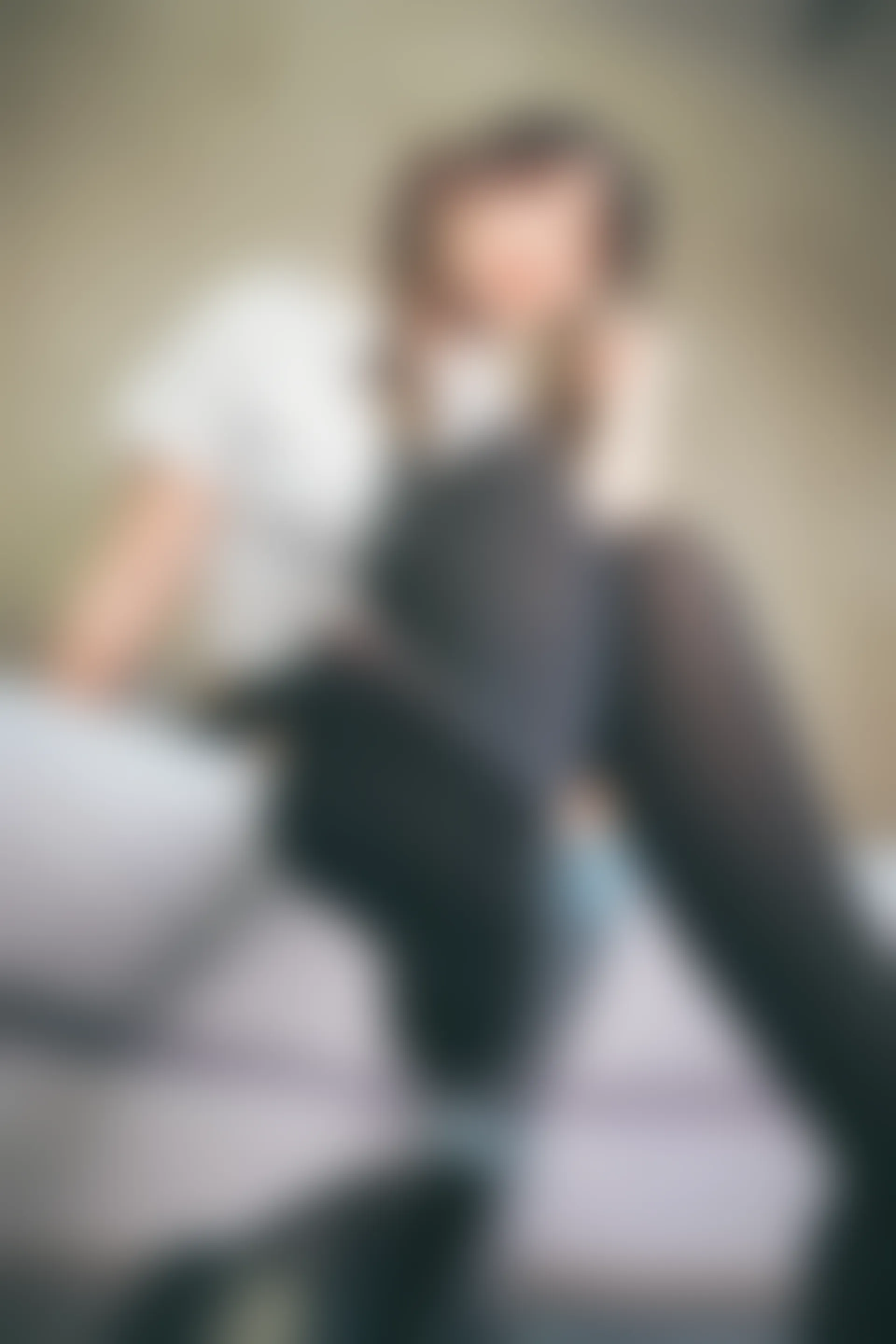 神楽坂真冬 第三季 序号24：「お帰りなさい、指揮官」 [150P2V-666MB]OL制服, 内衣, 双马尾, 神楽坂真冬, 美腿, 美足, 高跟鞋, 黑丝