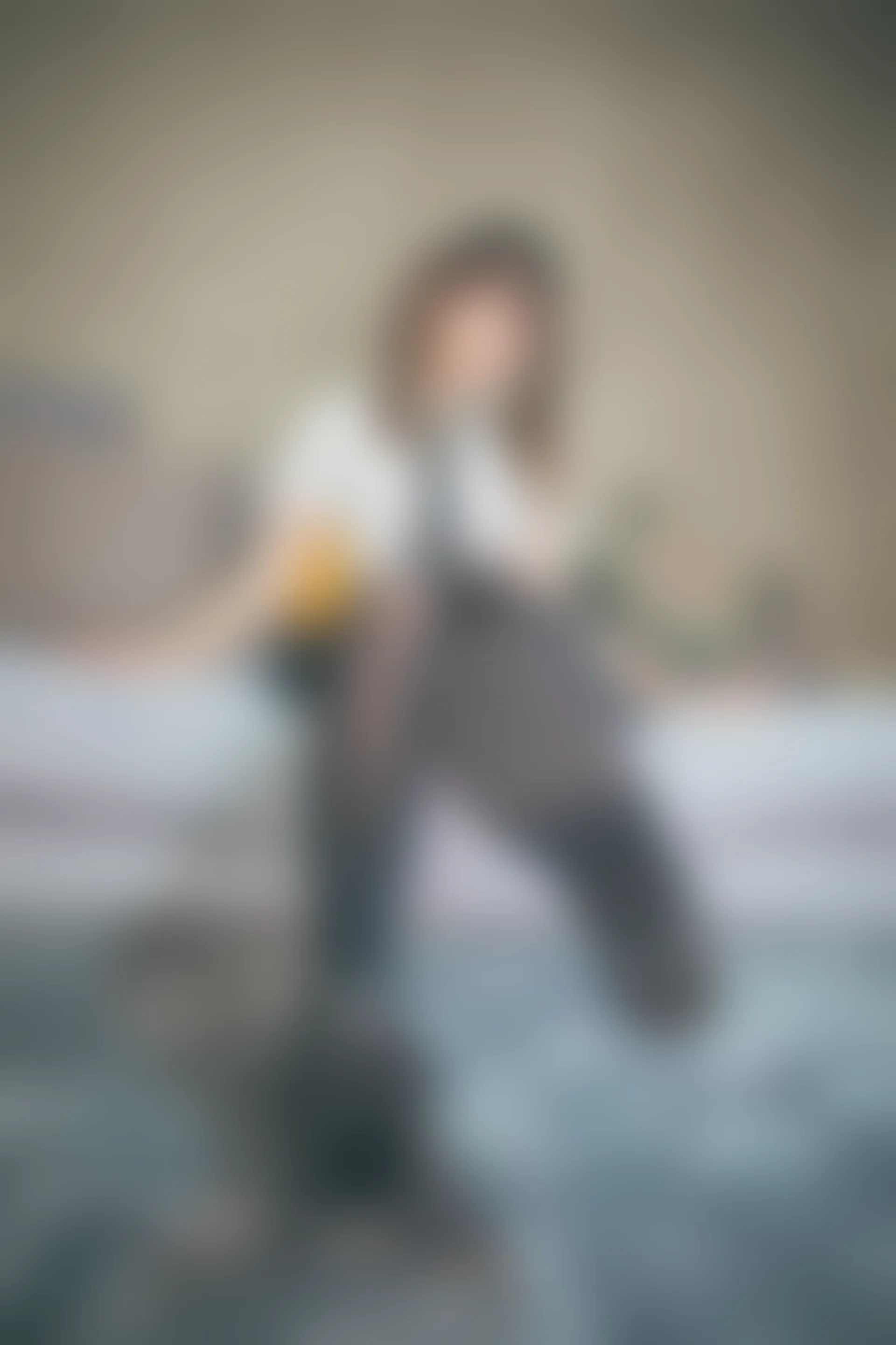 神楽坂真冬 第三季 序号24：「お帰りなさい、指揮官」 [150P2V-666MB]OL制服, 内衣, 双马尾, 神楽坂真冬, 美腿, 美足, 高跟鞋, 黑丝