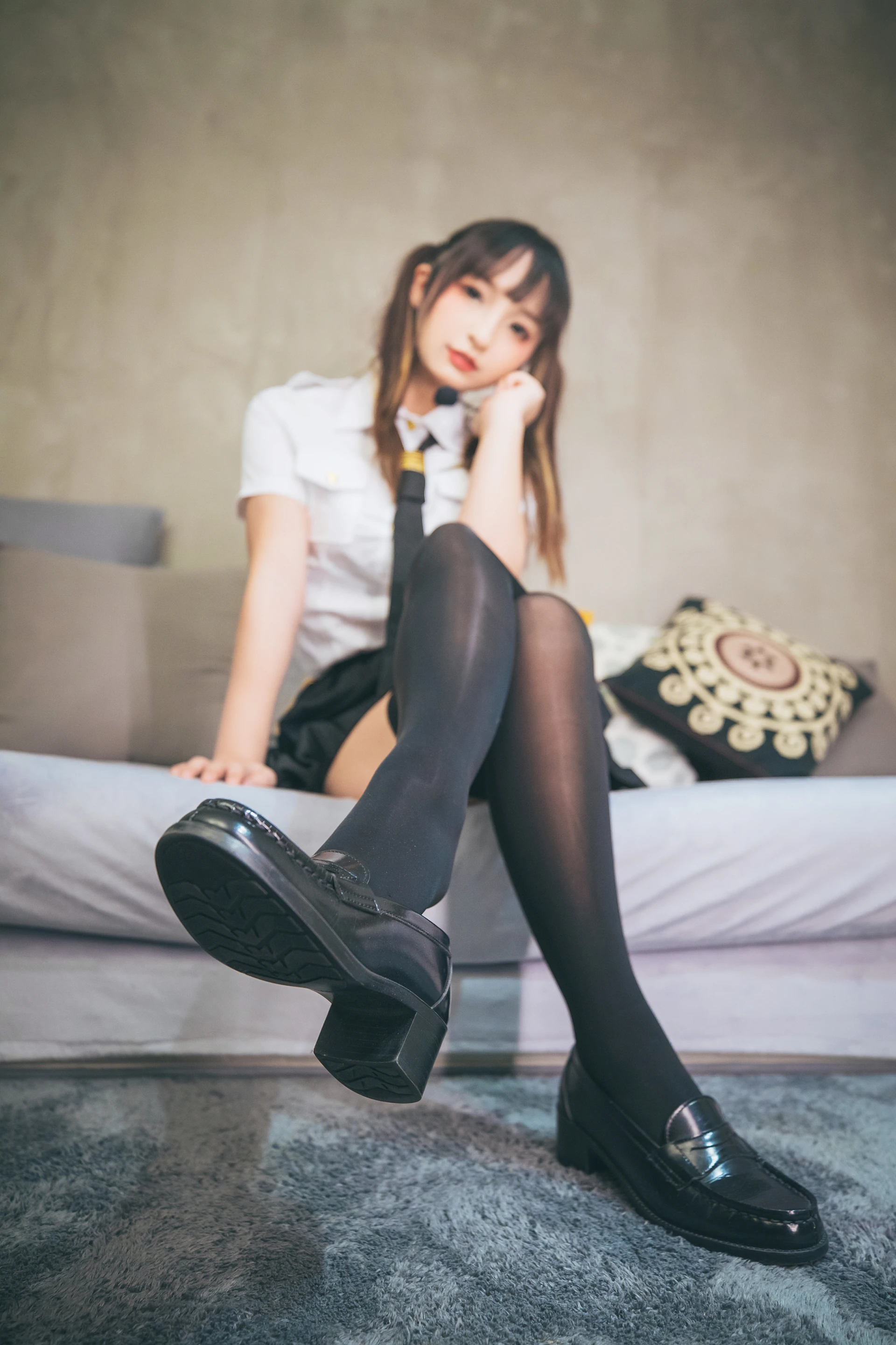 神楽坂真冬 第三季 序号24：「お帰りなさい、指揮官」 [150P2V-666MB]OL制服, 内衣, 双马尾, 神楽坂真冬, 美腿, 美足, 高跟鞋, 黑丝