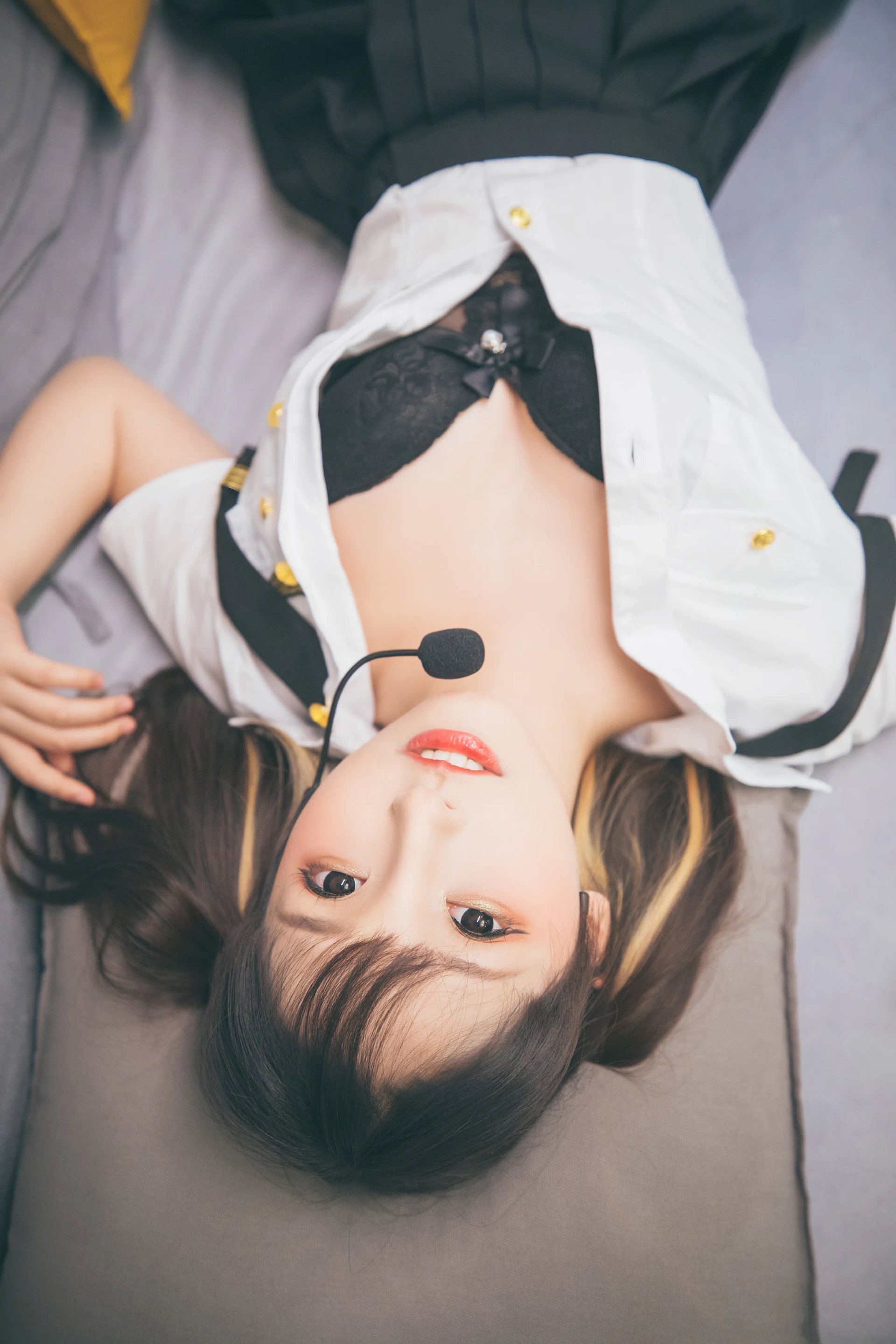 神楽坂真冬 第三季 序号24：「お帰りなさい、指揮官」 [150P2V-666MB]OL制服, 内衣, 双马尾, 神楽坂真冬, 美腿, 美足, 高跟鞋, 黑丝