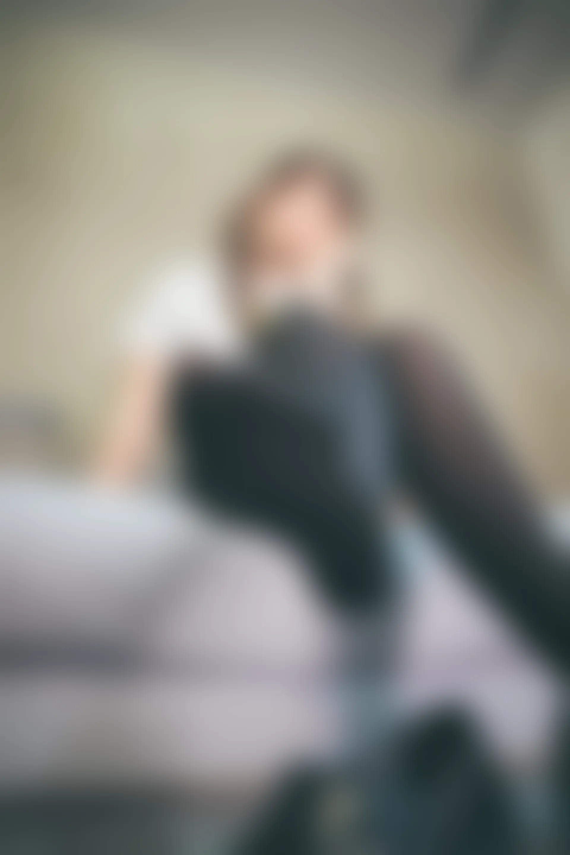 神楽坂真冬 第三季 序号24：「お帰りなさい、指揮官」 [150P2V-666MB]OL制服, 内衣, 双马尾, 神楽坂真冬, 美腿, 美足, 高跟鞋, 黑丝