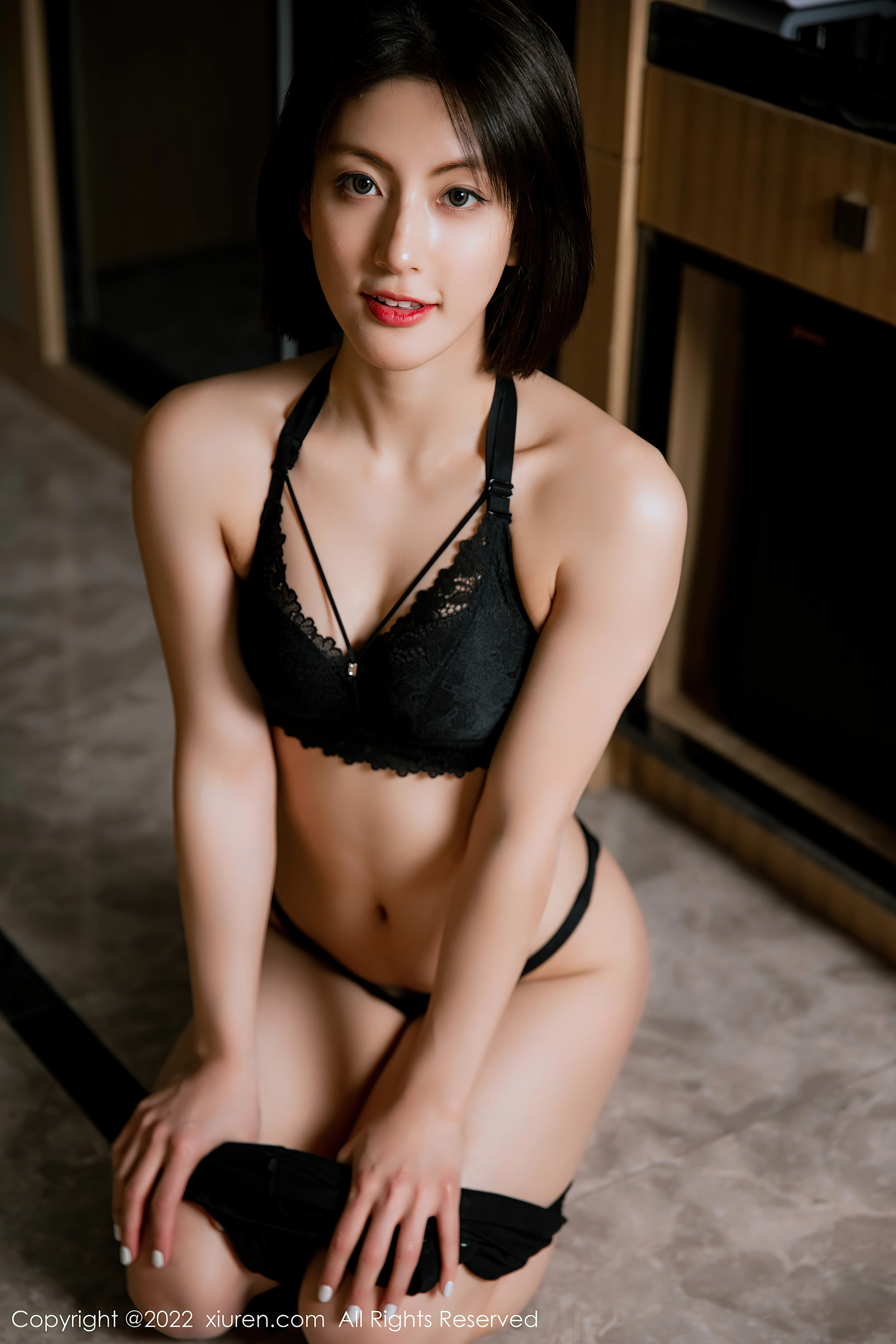 XiuRen秀人网 2022.02.18 No.4603 林文文yooki 淑女美腿[62+1P 561MB]