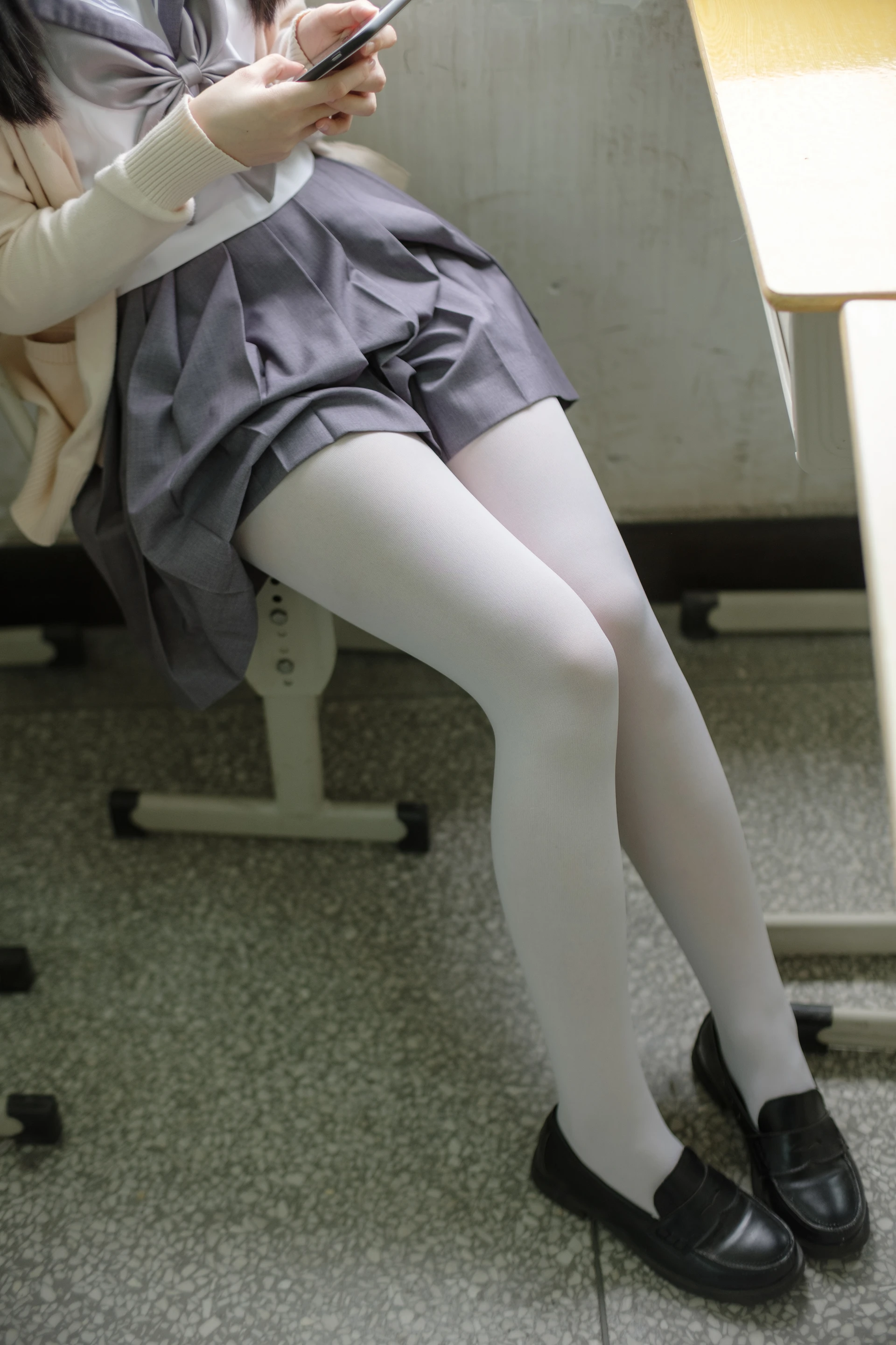 森萝财团 X-017 [99P1V-1.24G]学生装, 校服, 森萝财团, 白丝, 美腿