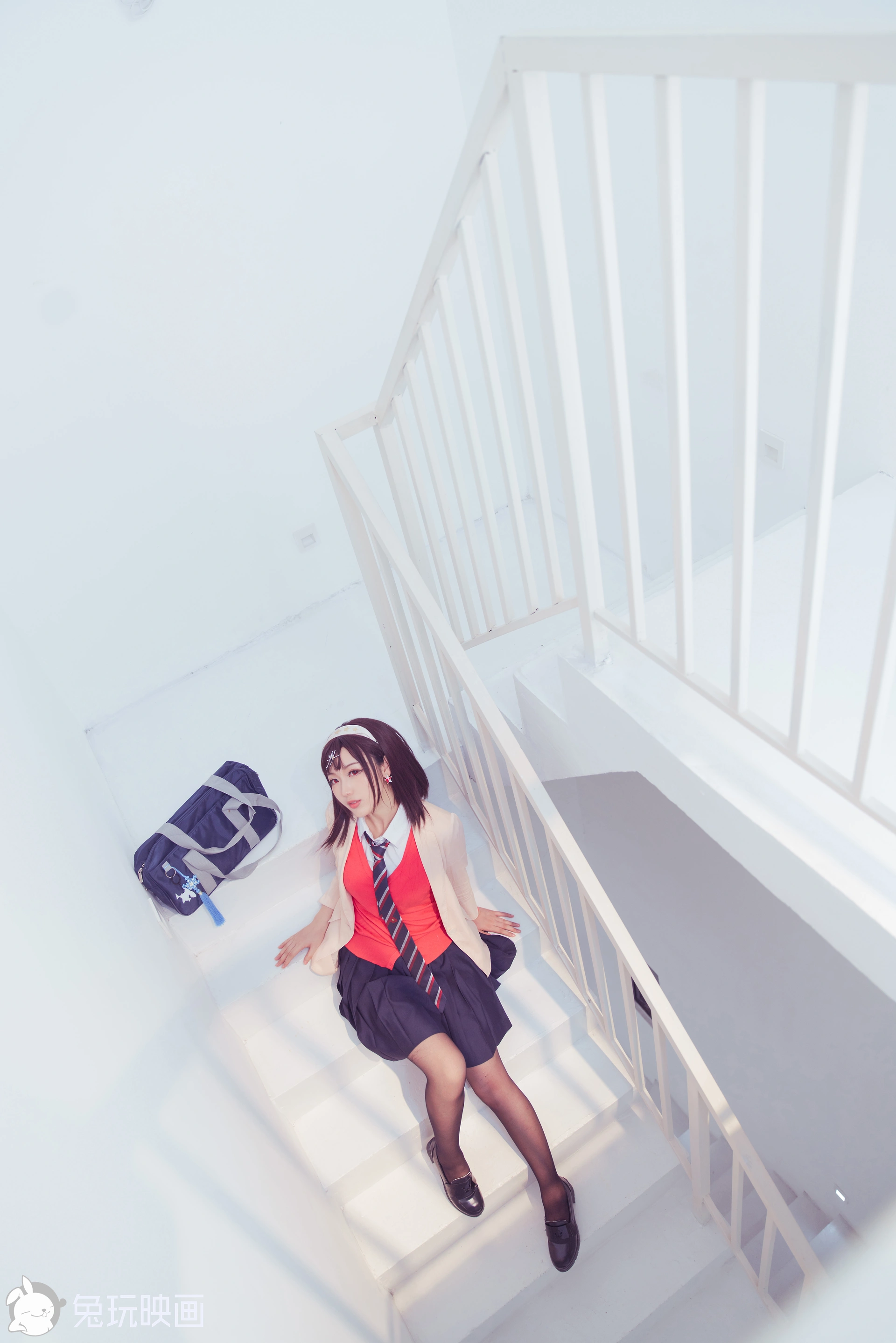 C23.007 旗袍和制服 [50P-627MB]