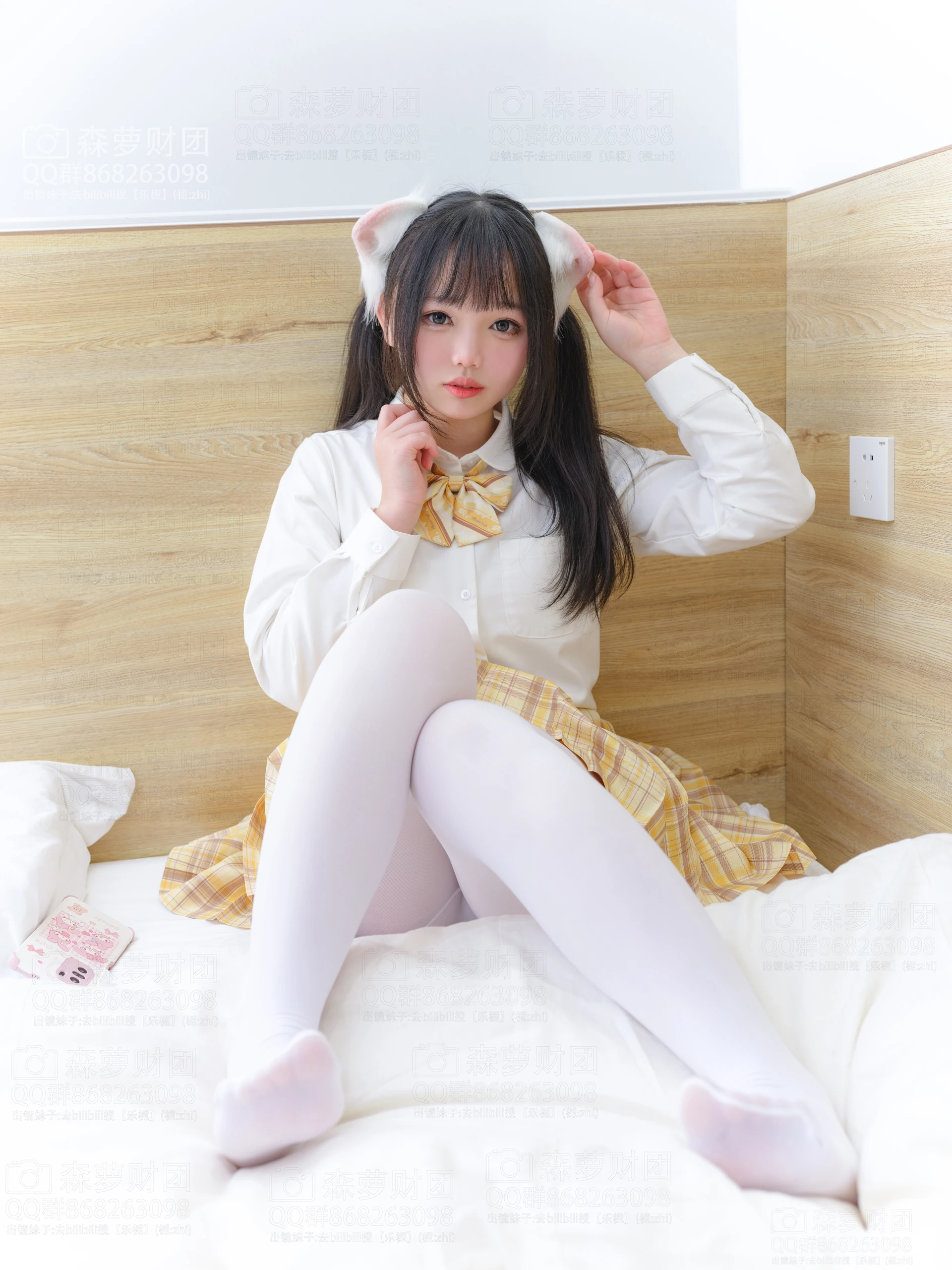森萝财团 亿清-01 一亿像素 可爱猫耳白丝JK [68P1V-3.6G]