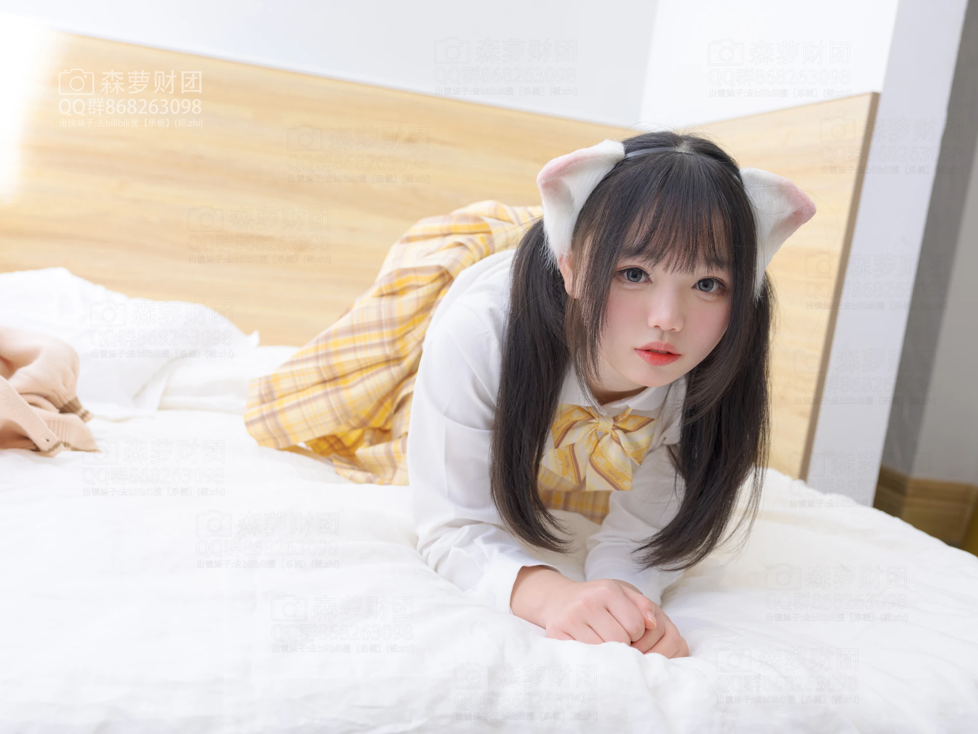 森萝财团 亿清-01 一亿像素 可爱猫耳白丝JK [68P1V-3.6G]