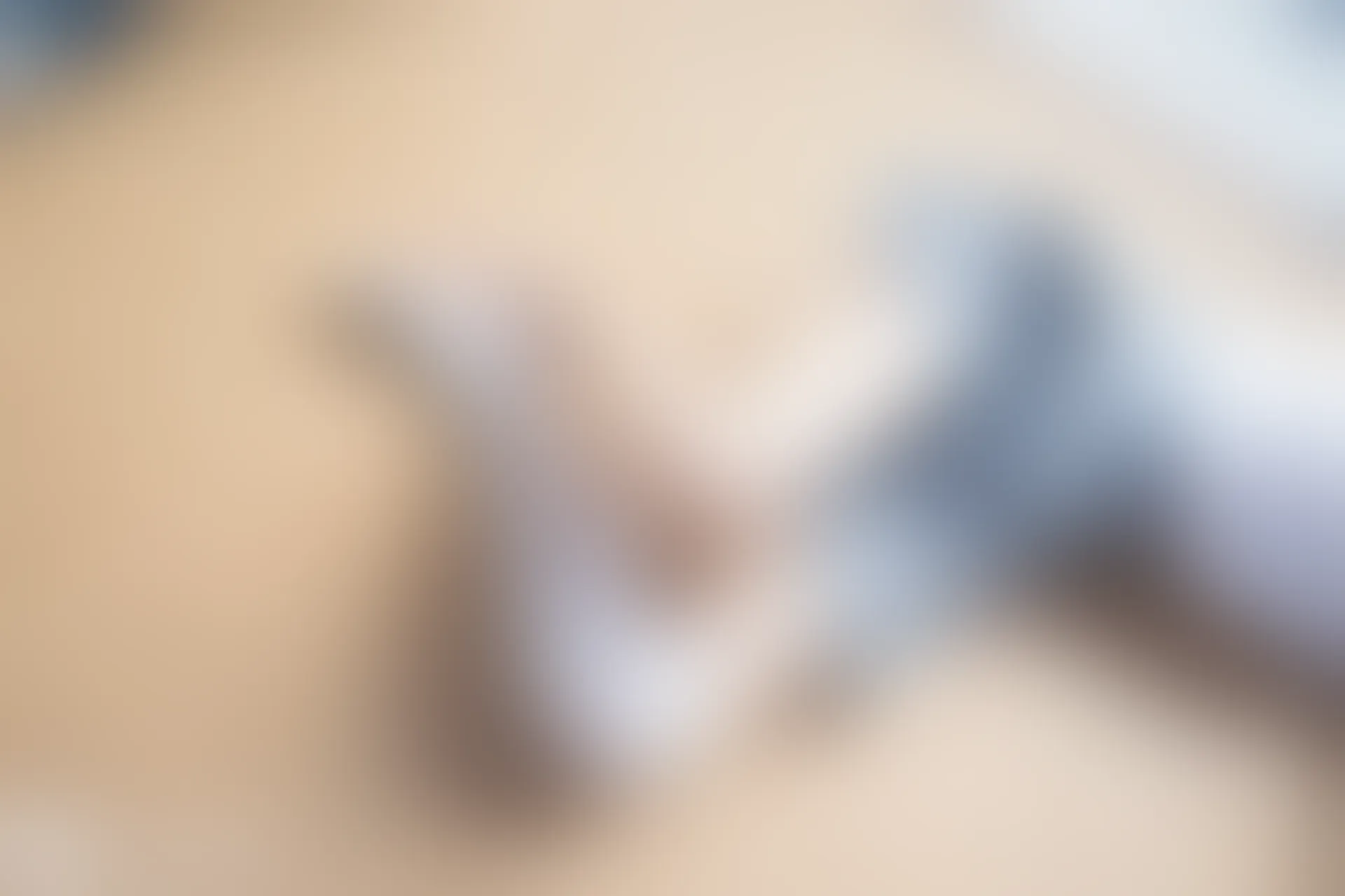 C49.008 一半白丝一半果腿 [40P-136MB]