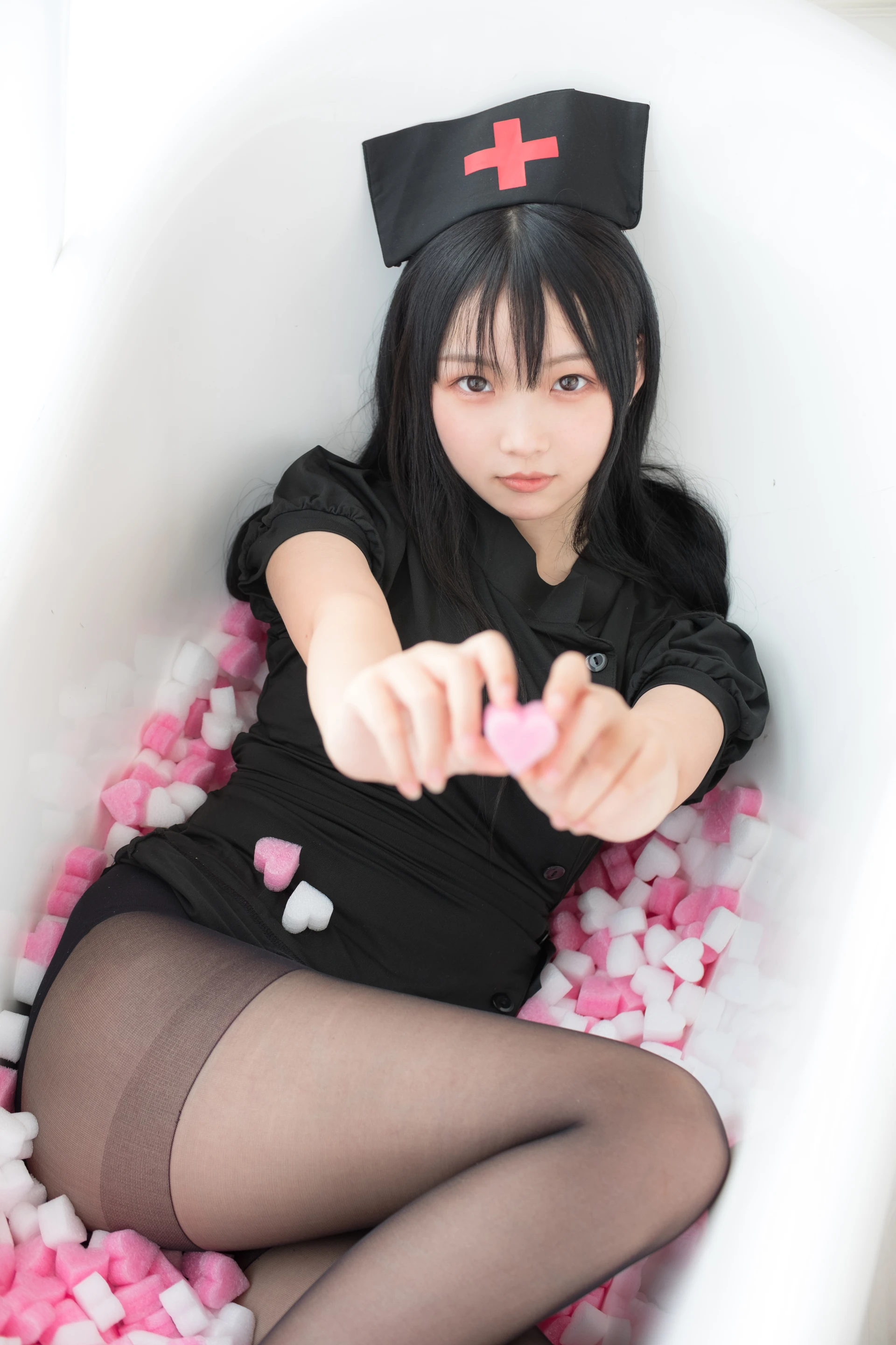 森萝财团 X-035 [84P1V-1.79G]制服, 森萝财团, 美腿, 黑丝