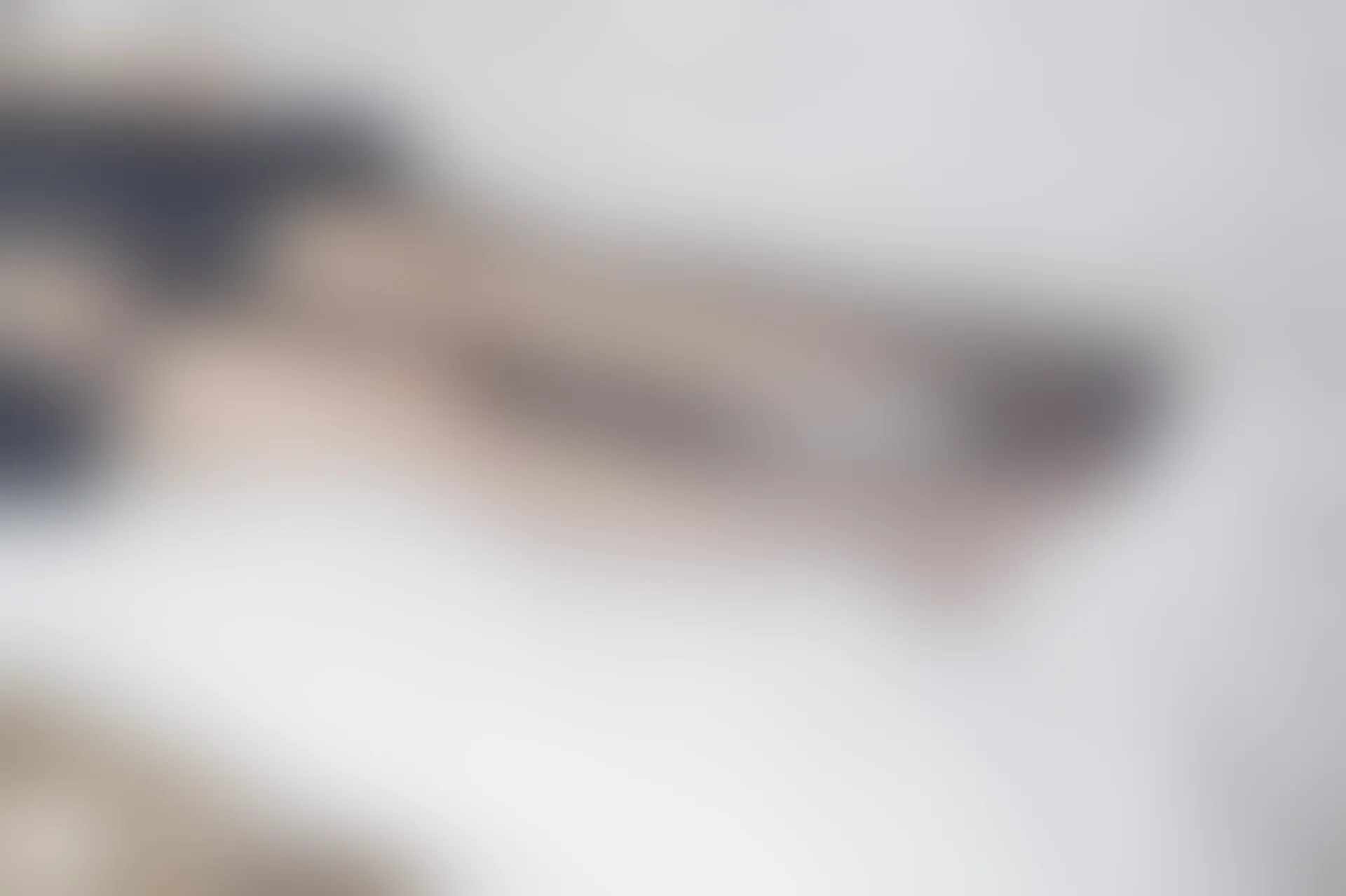 C32.003 黑纱裙 [40P-64MB]