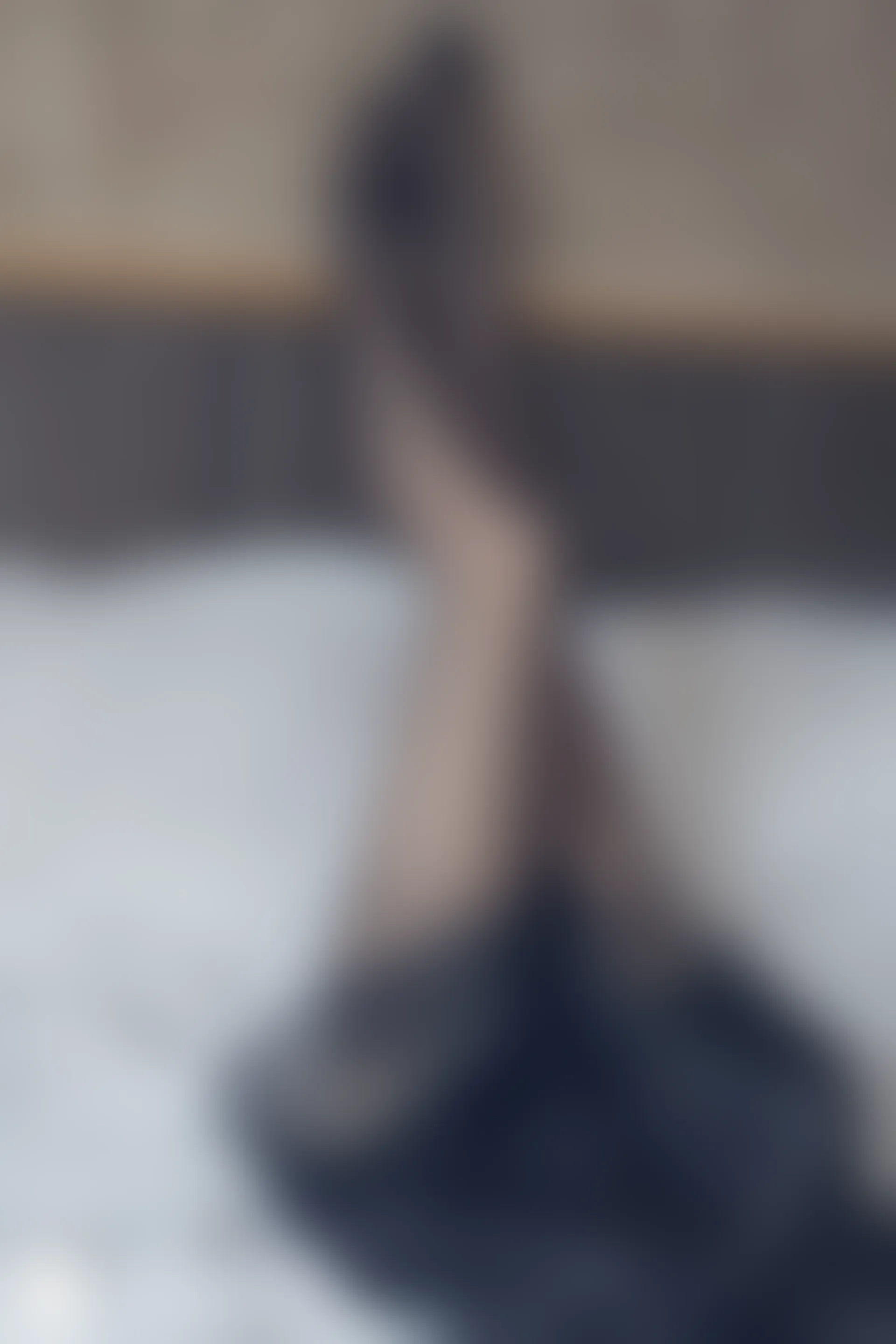 C32.003 黑纱裙 [40P-64MB]