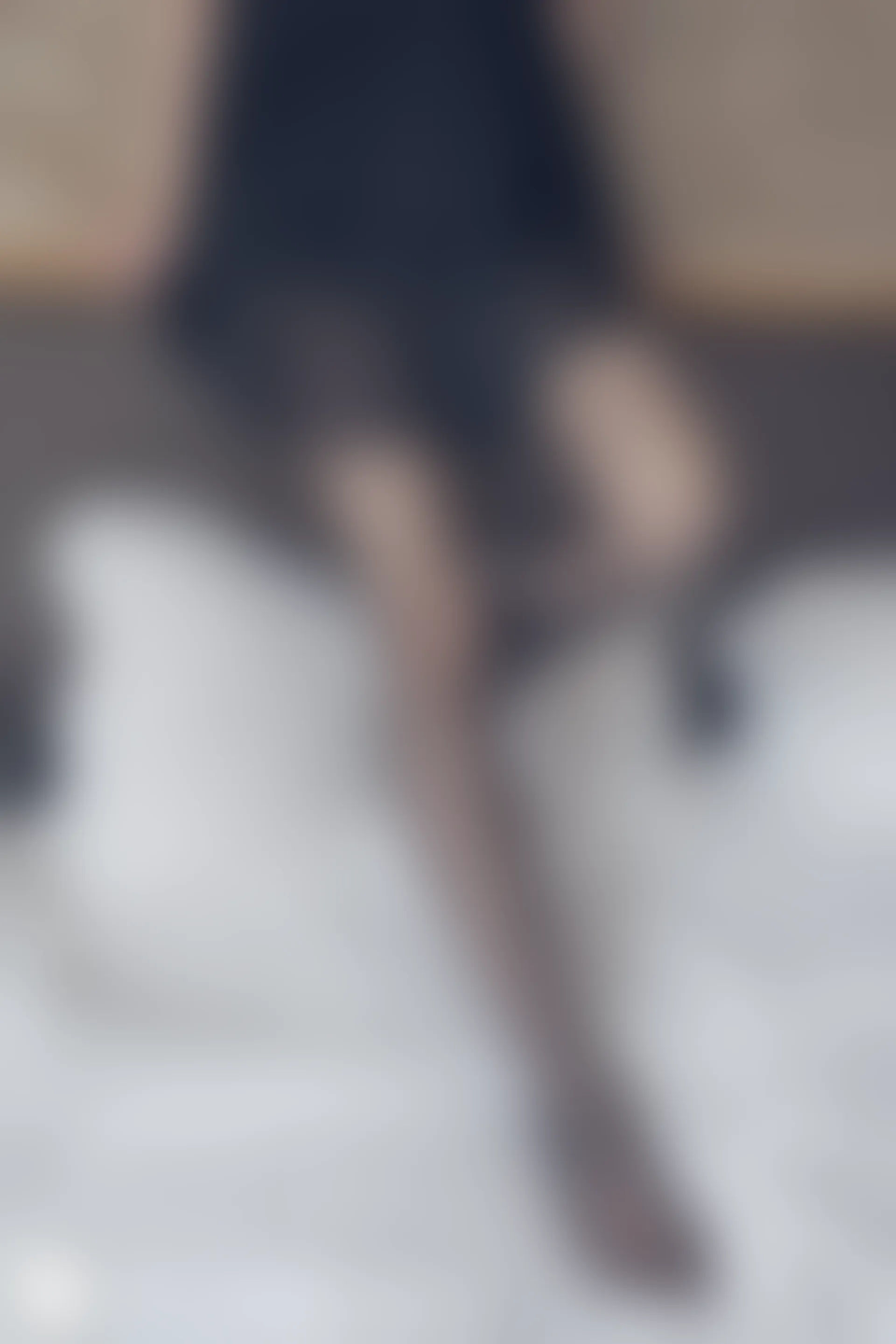 C32.003 黑纱裙 [40P-64MB]