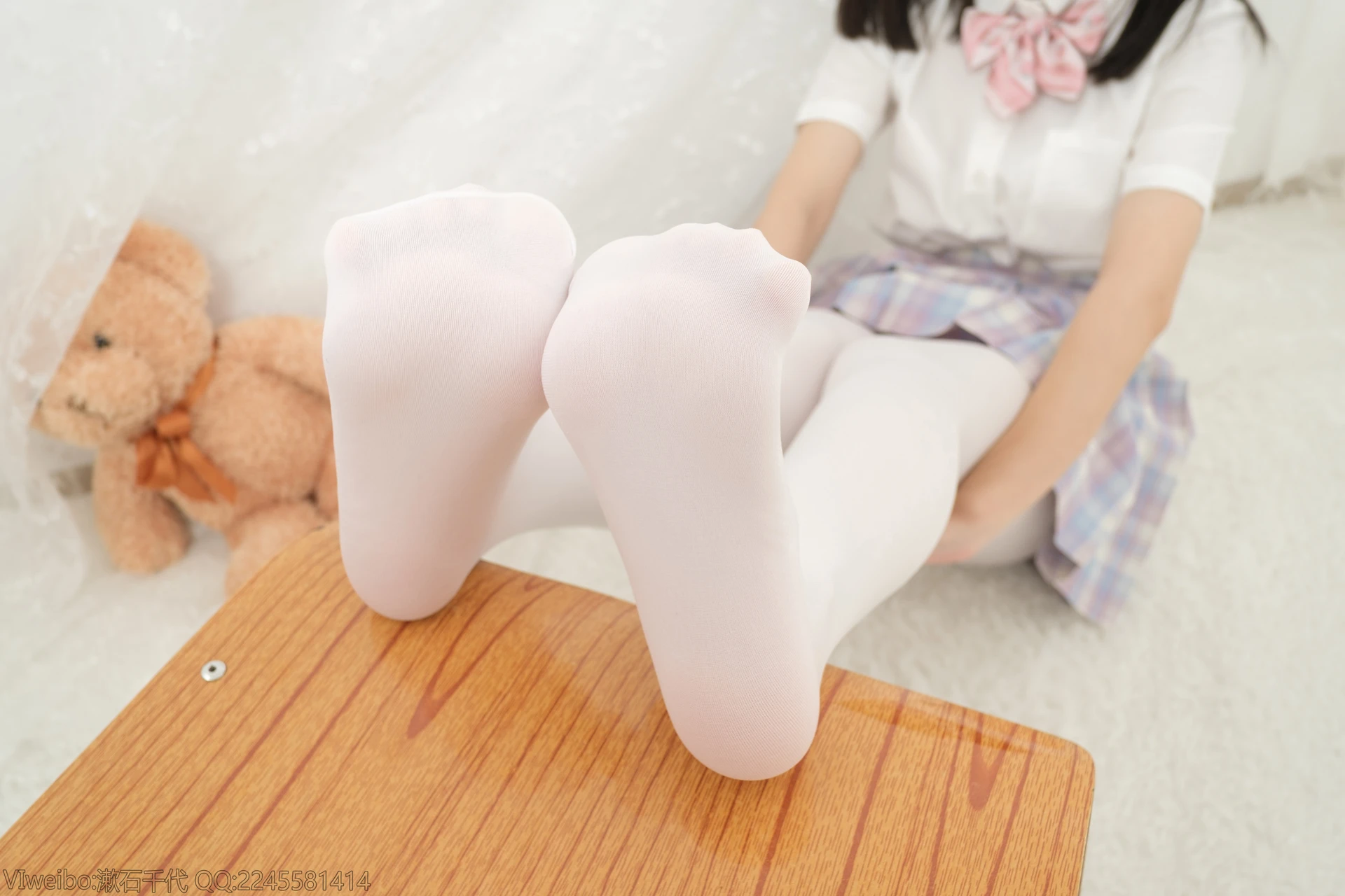 轻兰映画 HANA.009 白丝双马尾JK制服 [65P1V-742.8MB]JK制服, 双马尾, 白丝, 美腿, 美足, 轻兰映画