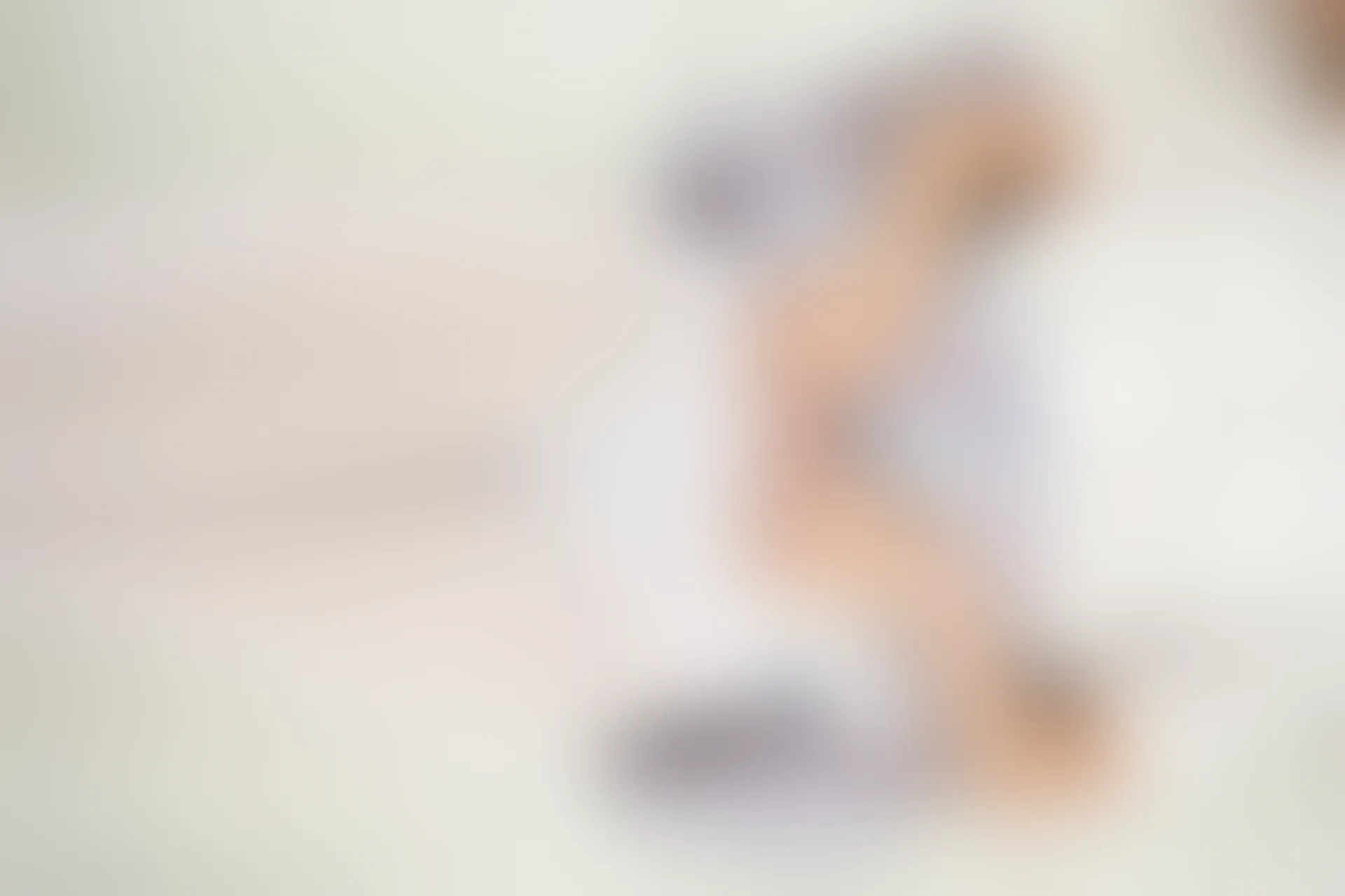 轻兰映画 HANA.009 白丝双马尾JK制服 [65P1V-742.8MB]JK制服, 双马尾, 白丝, 美腿, 美足, 轻兰映画