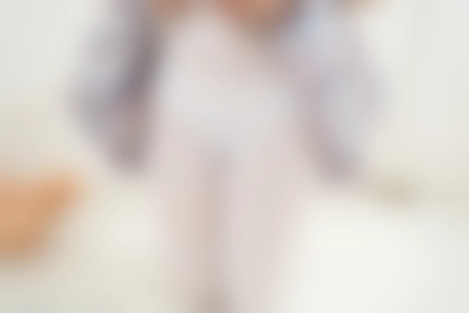 轻兰映画 HANA.009 白丝双马尾JK制服 [65P1V-742.8MB]JK制服, 双马尾, 白丝, 美腿, 美足, 轻兰映画