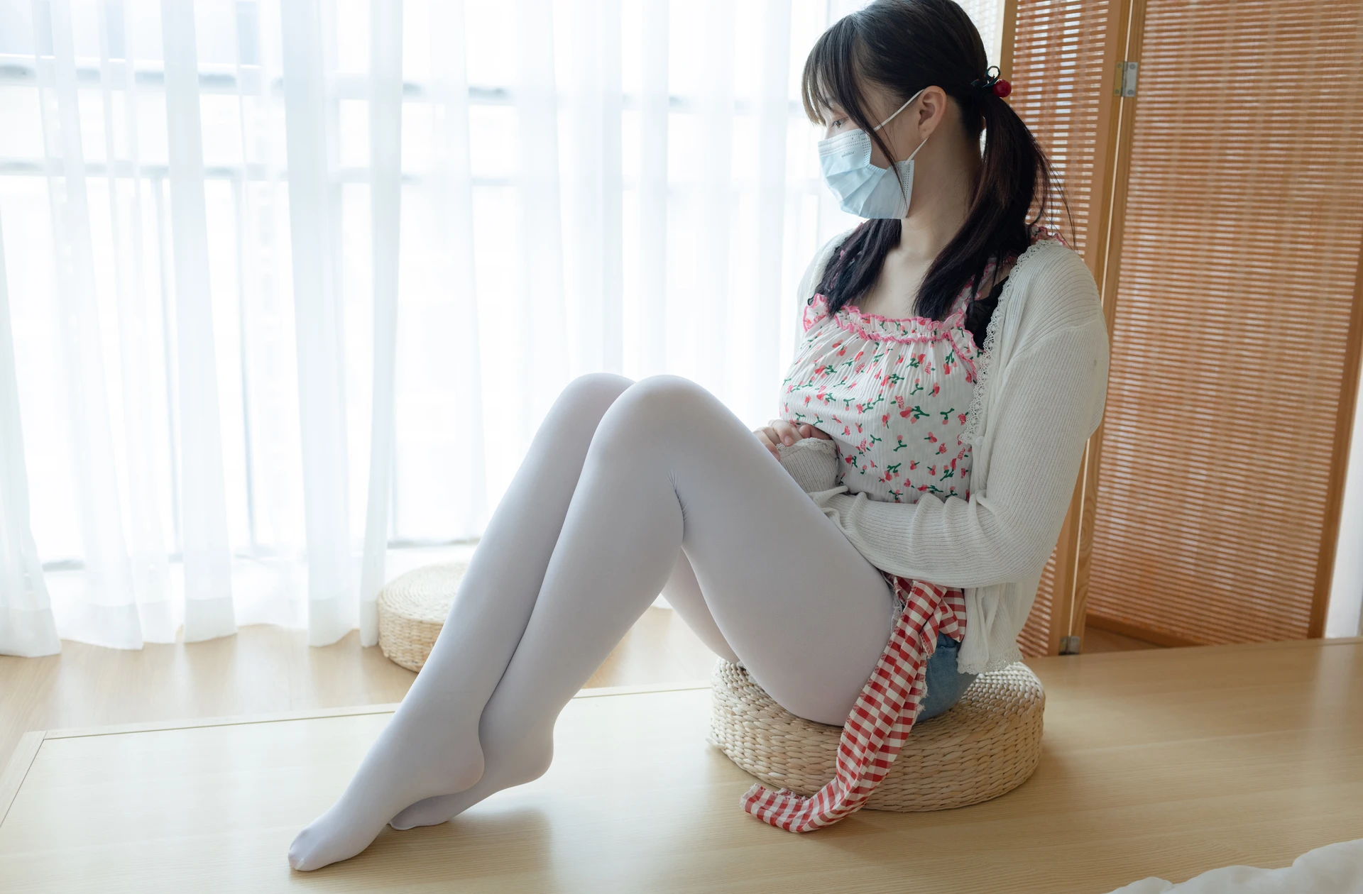 少女秩序 内部定制 NO.03 白丝碎花双马尾 [98P-1.37GB]内衣, 双马尾, 少女秩序, 白丝, 美腿, 美足