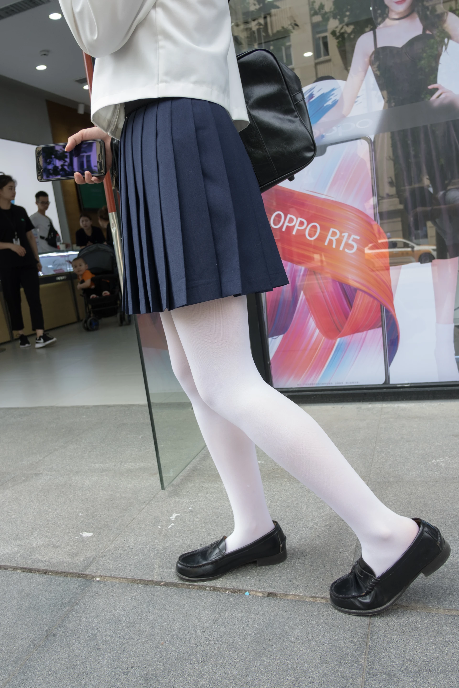 森萝财团 BETA-017 [83P-686M]学生证, 水手服, 白丝, 美腿