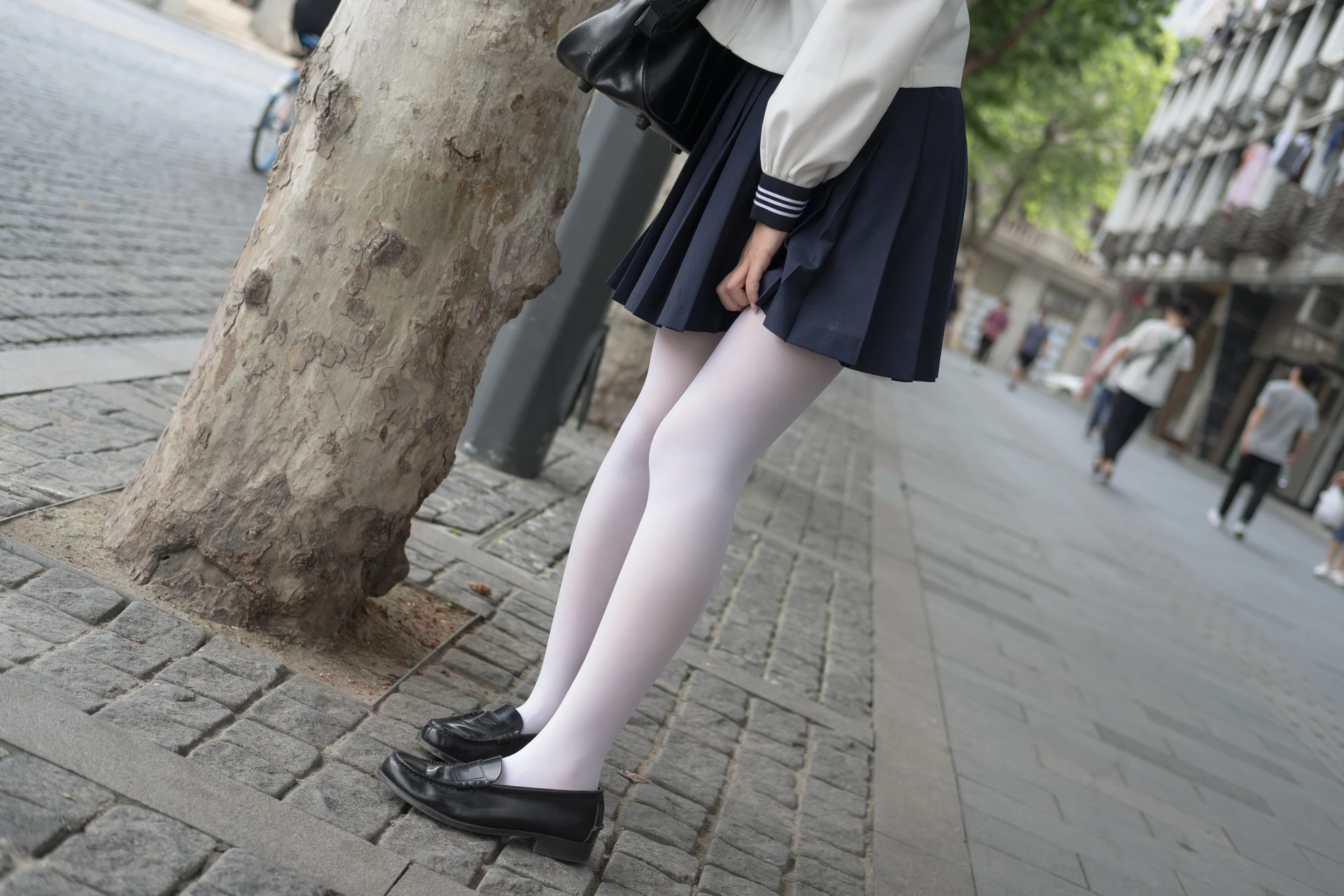 森萝财团 BETA-017 [83P-686M]学生证, 水手服, 白丝, 美腿