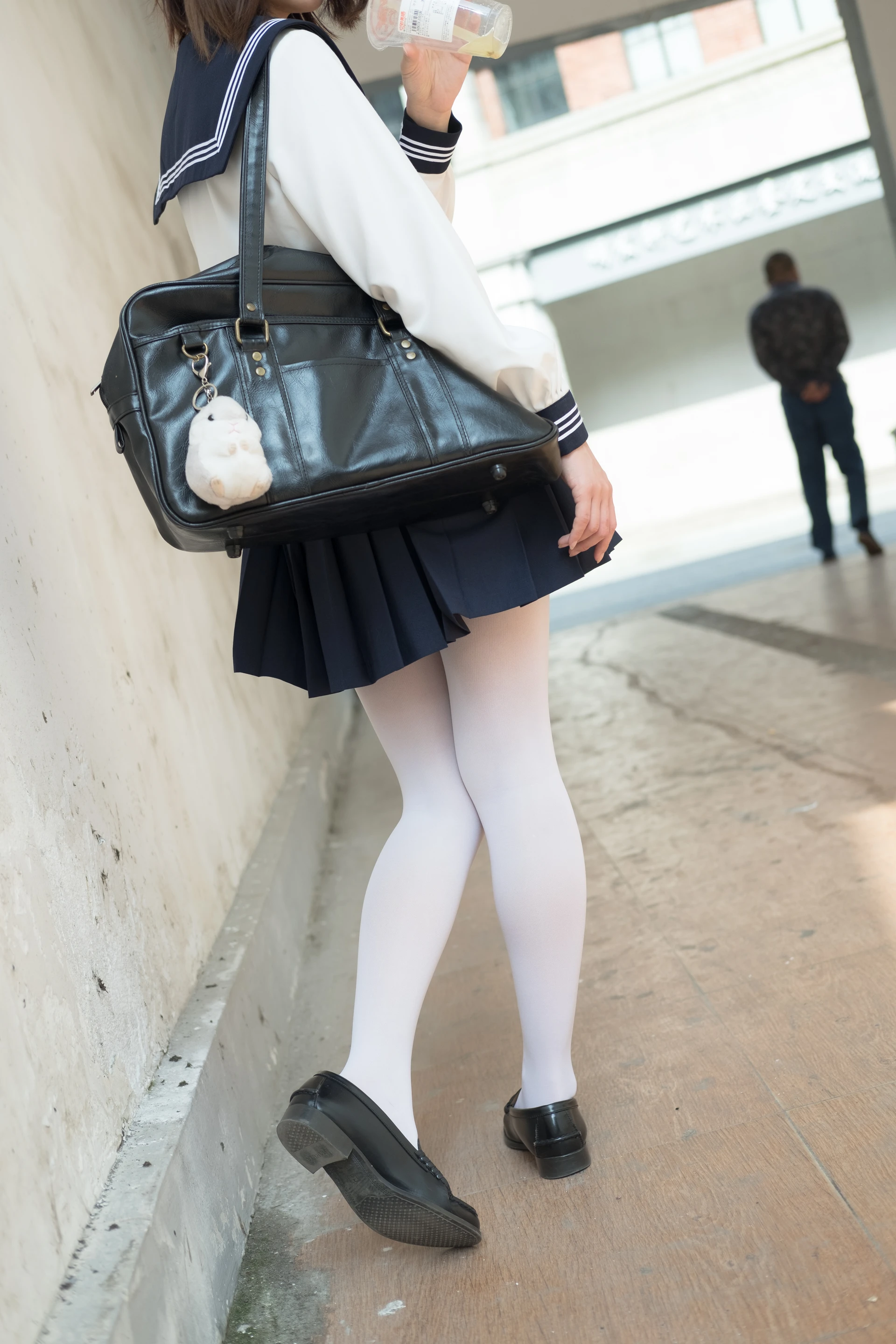 森萝财团 BETA-017 [83P-686M]学生证, 水手服, 白丝, 美腿