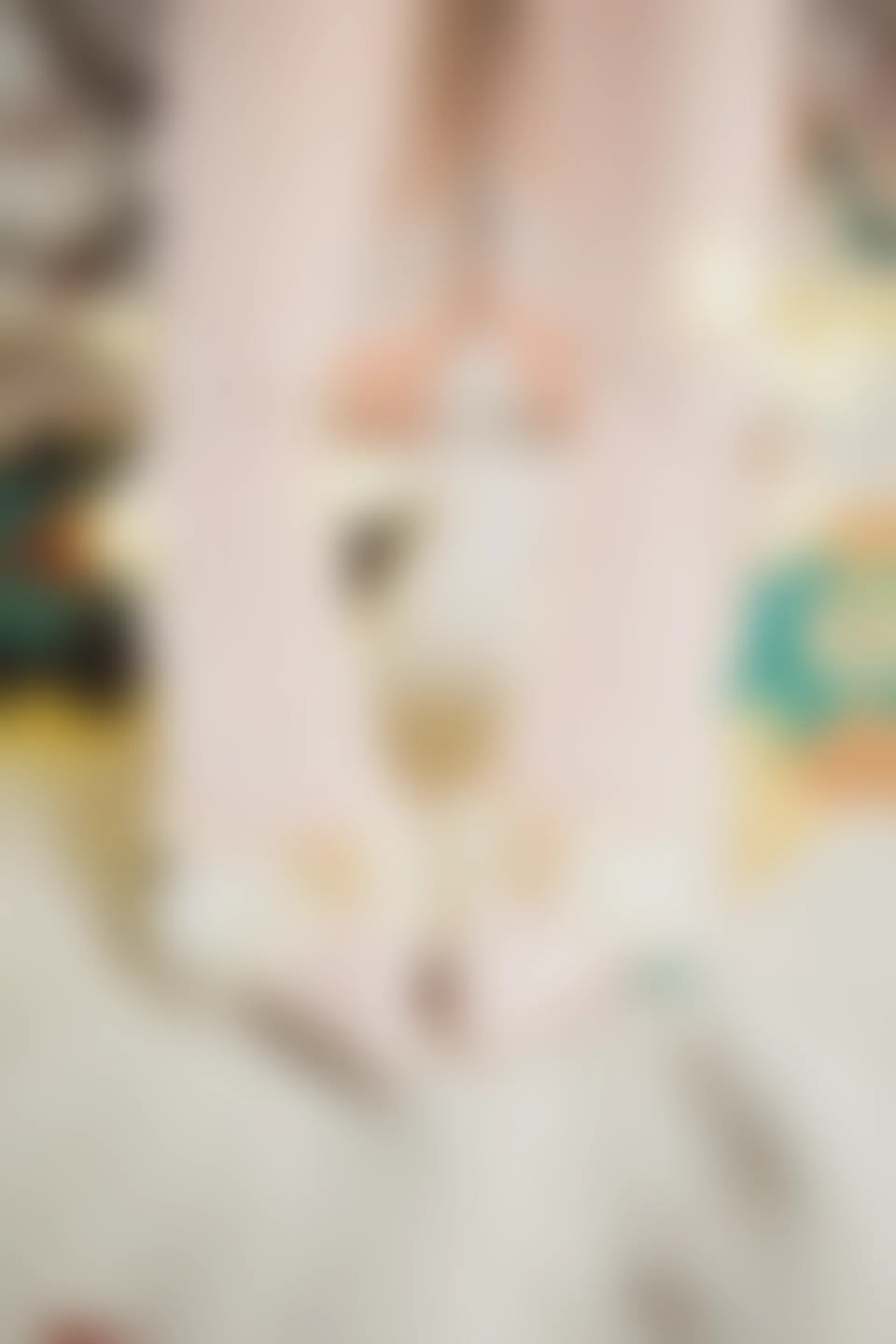 神楽坂真冬 第三季 序号19：《光の囁き 》光の修女 [150P2V-884MB]修女, 内衣, 双马尾, 白丝, 神楽坂真冬, 美腿, 美足, 高跟鞋, 黑丝