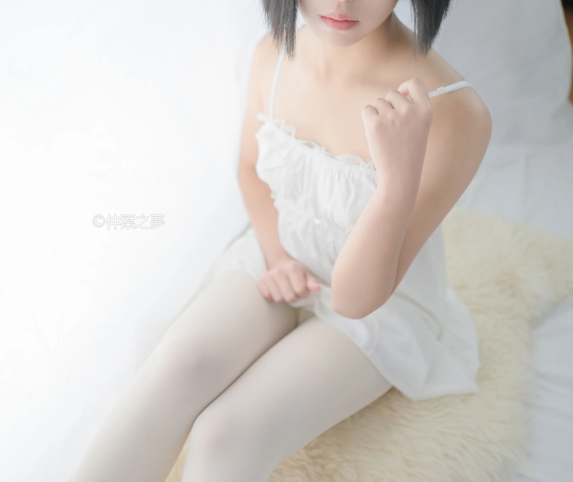 轻兰映画 Grand.001 [73P-117M]白丝, 美腿, 美足, 轻兰映画