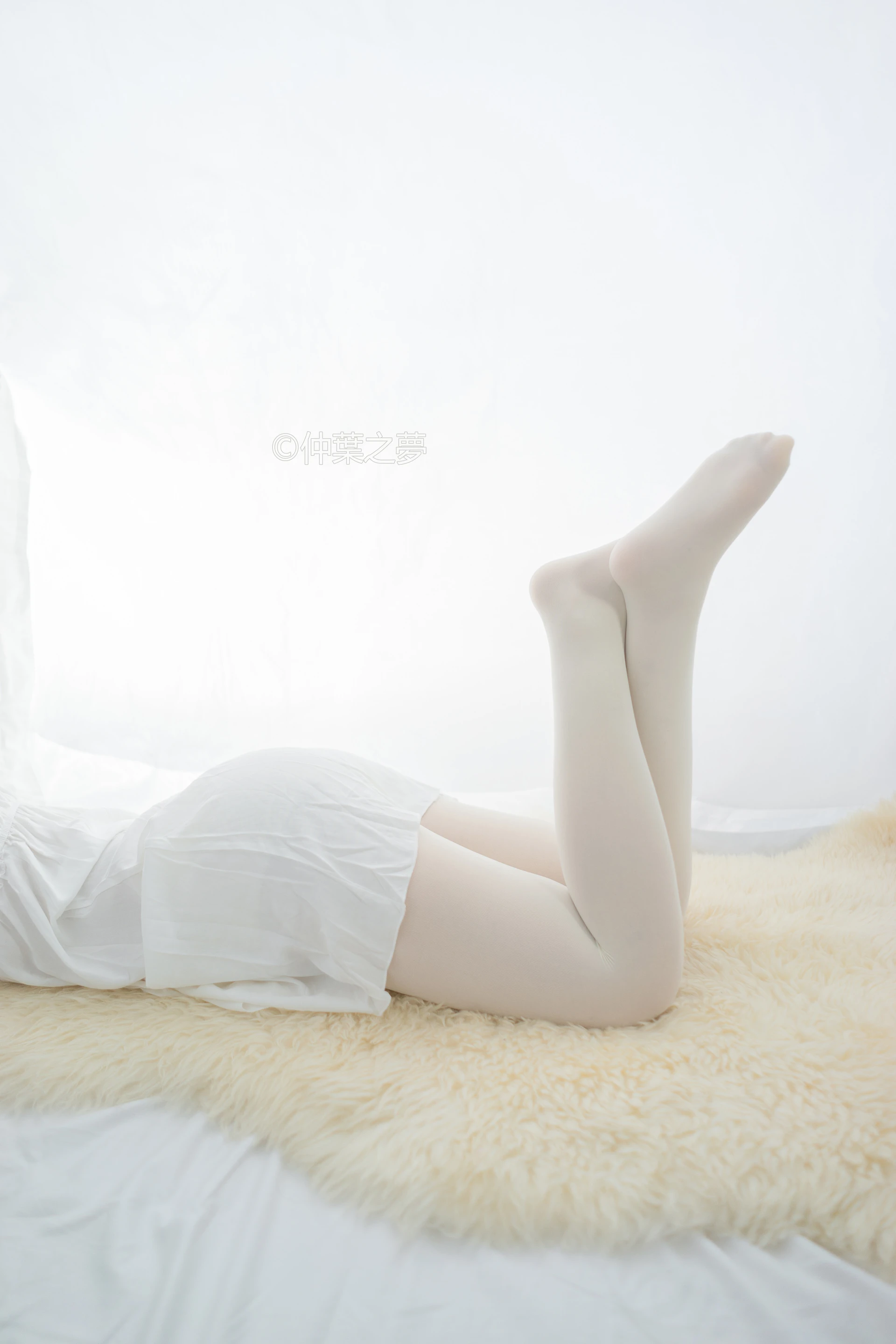 轻兰映画 Grand.001 [73P-117M]白丝, 美腿, 美足, 轻兰映画