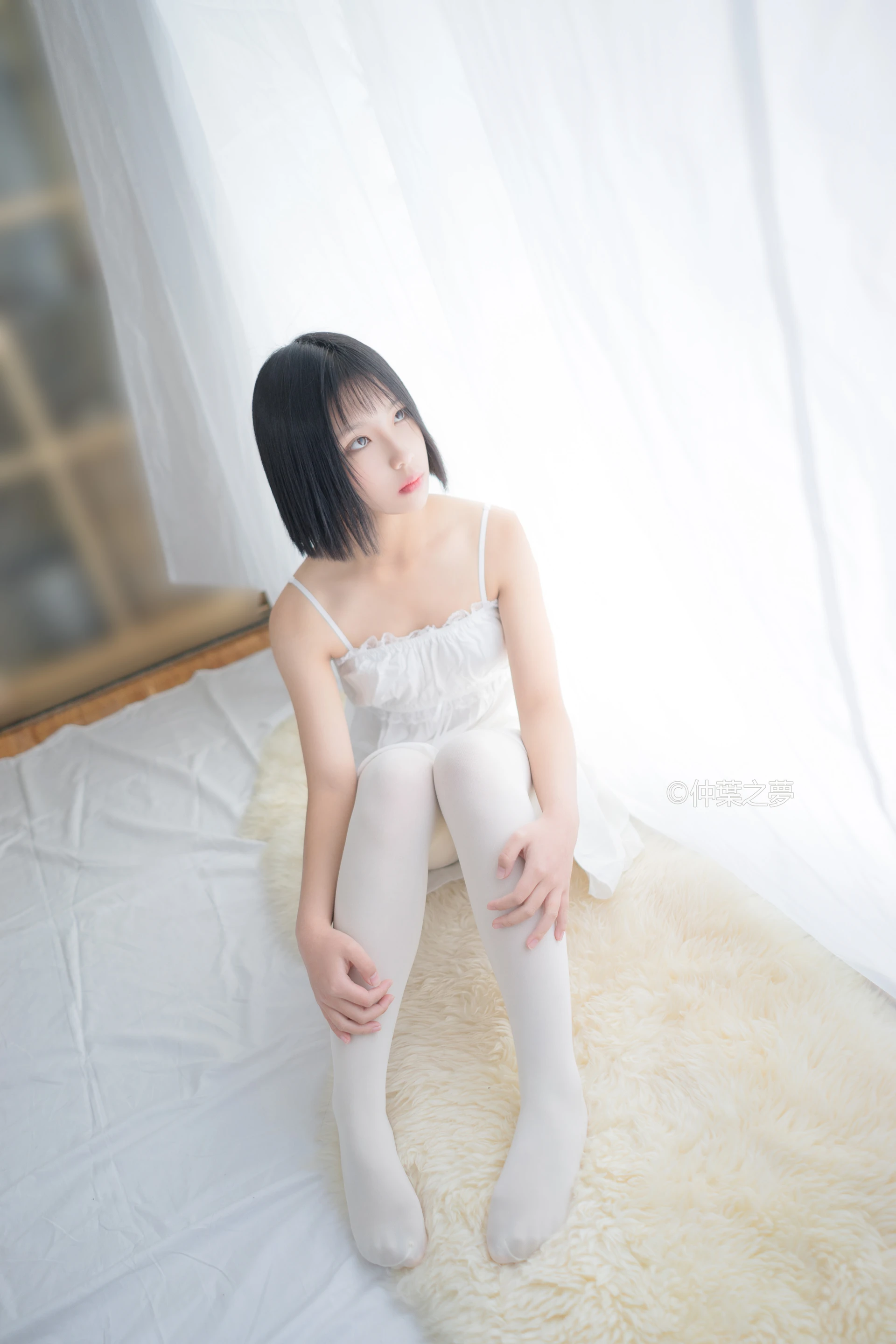 轻兰映画 Grand.001 [73P-117M]白丝, 美腿, 美足, 轻兰映画