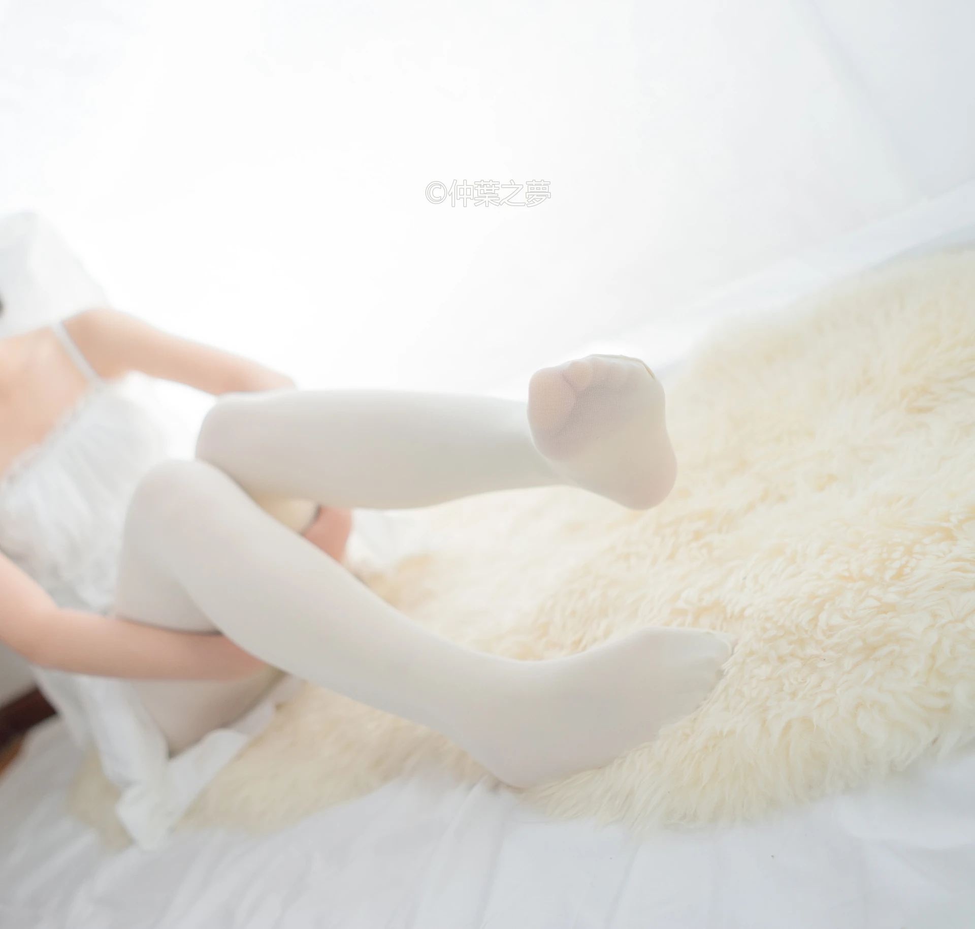 轻兰映画 Grand.001 [73P-117M]白丝, 美腿, 美足, 轻兰映画