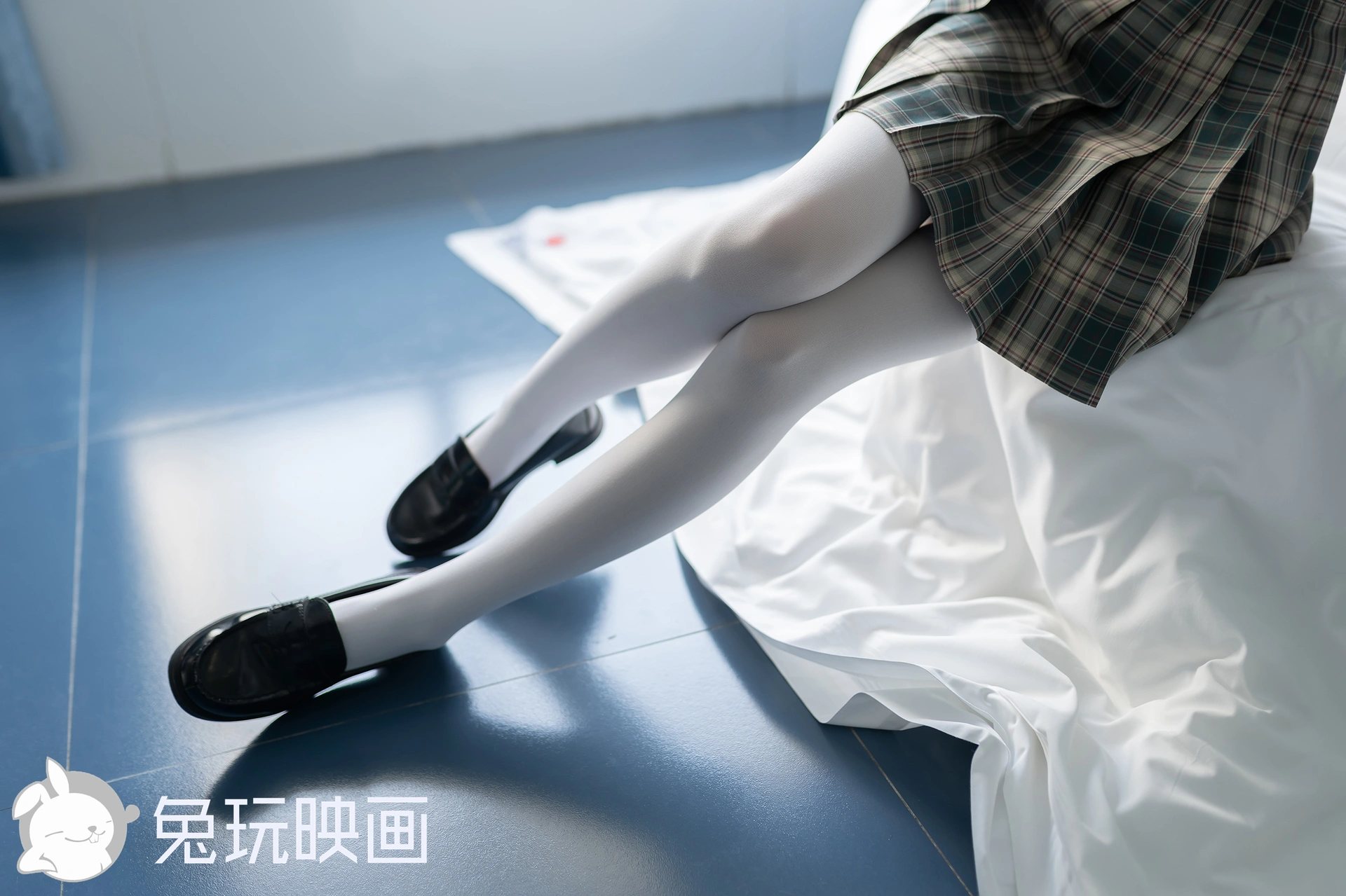 D58.003 兔玩映画 蓝色房间 [40P-82MB]