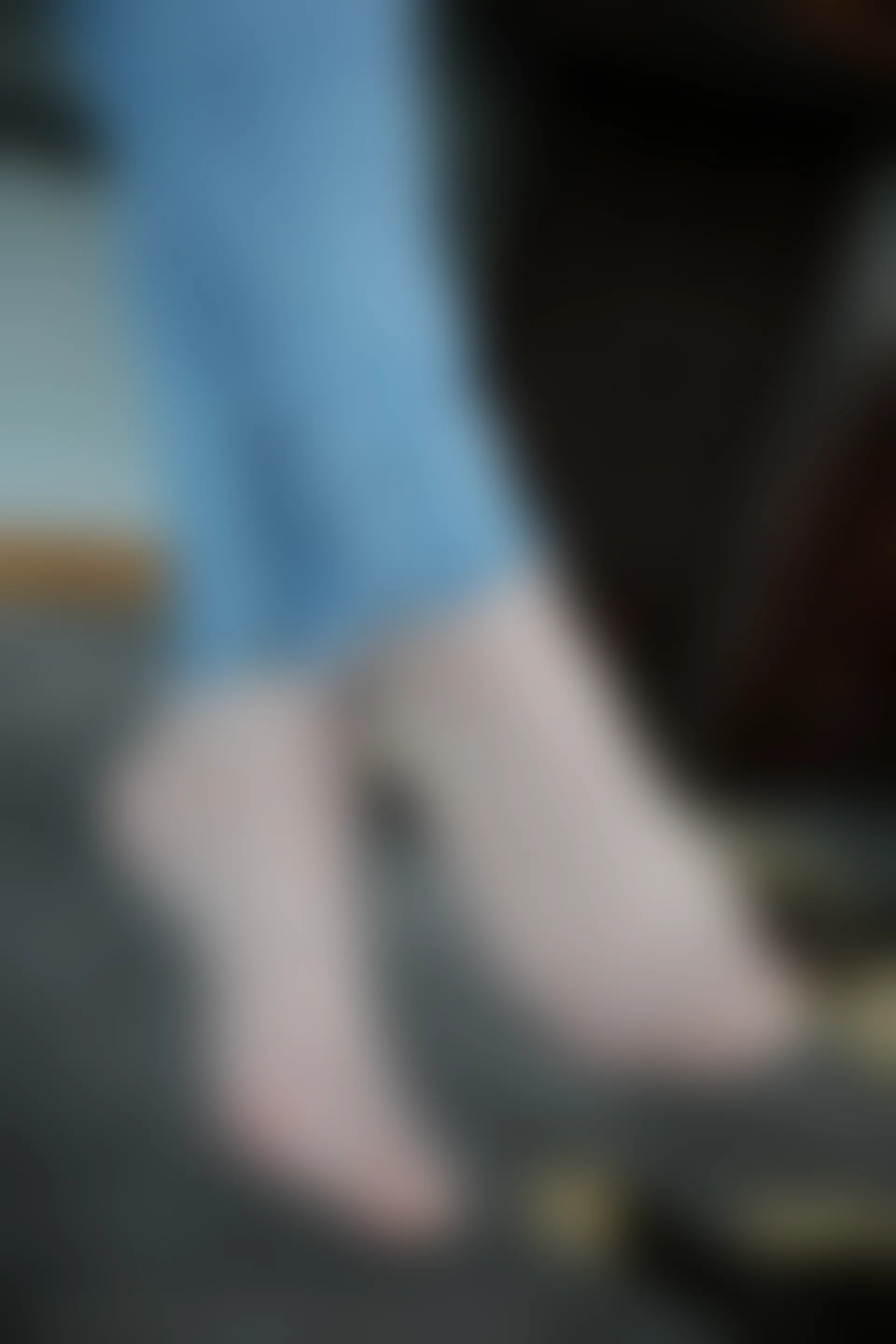 XiuRen秀人网 2022.03.14 No.4711 娜娜子呀 丝袜美腿[73+1P 818MB]