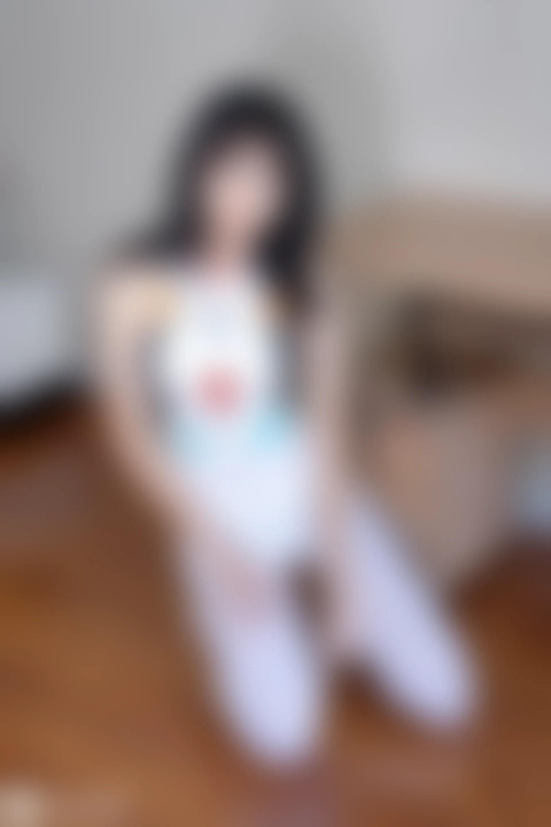 C29.002 大长腿的死库水姐姐 [40P-264MB]