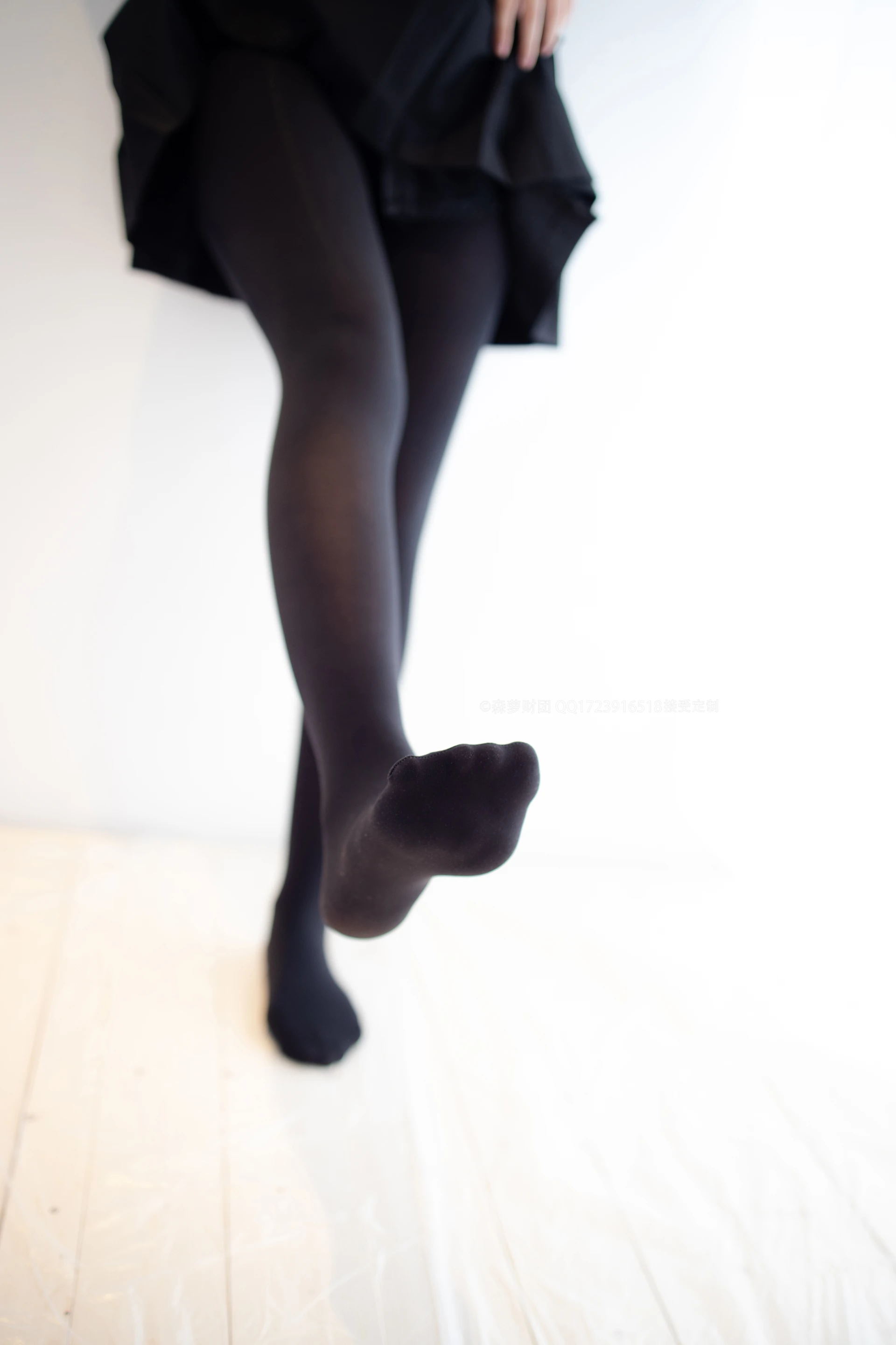 爱花写真 ALPHA-021 [117P-1.18G]森萝财团, 爱花写真, 美腿, 美足, 蕾丝, 黑丝