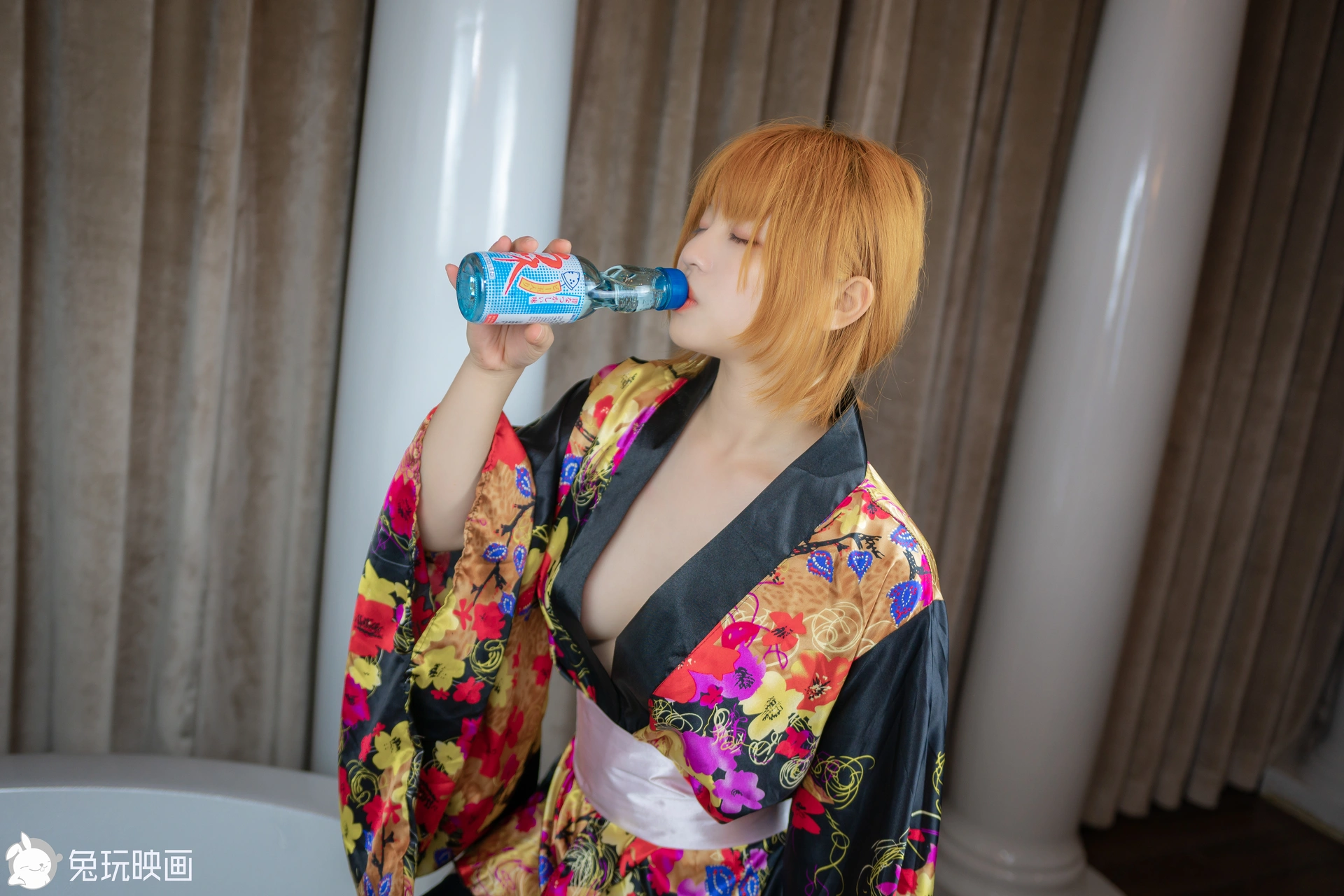 C28.001 浴缸里的和服 [42P-461MB]