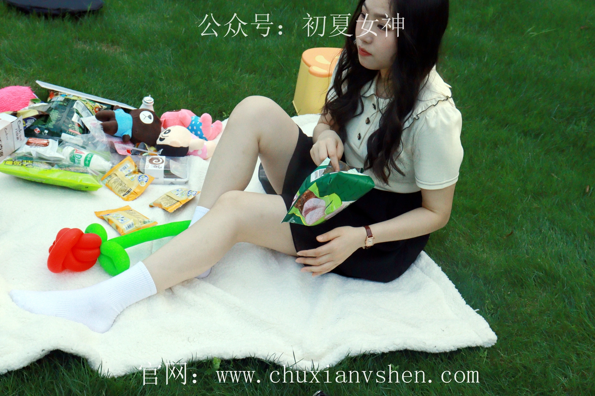 初夏女神 NO.059 水吉 爱心约会[113P+1V／5.57GB]