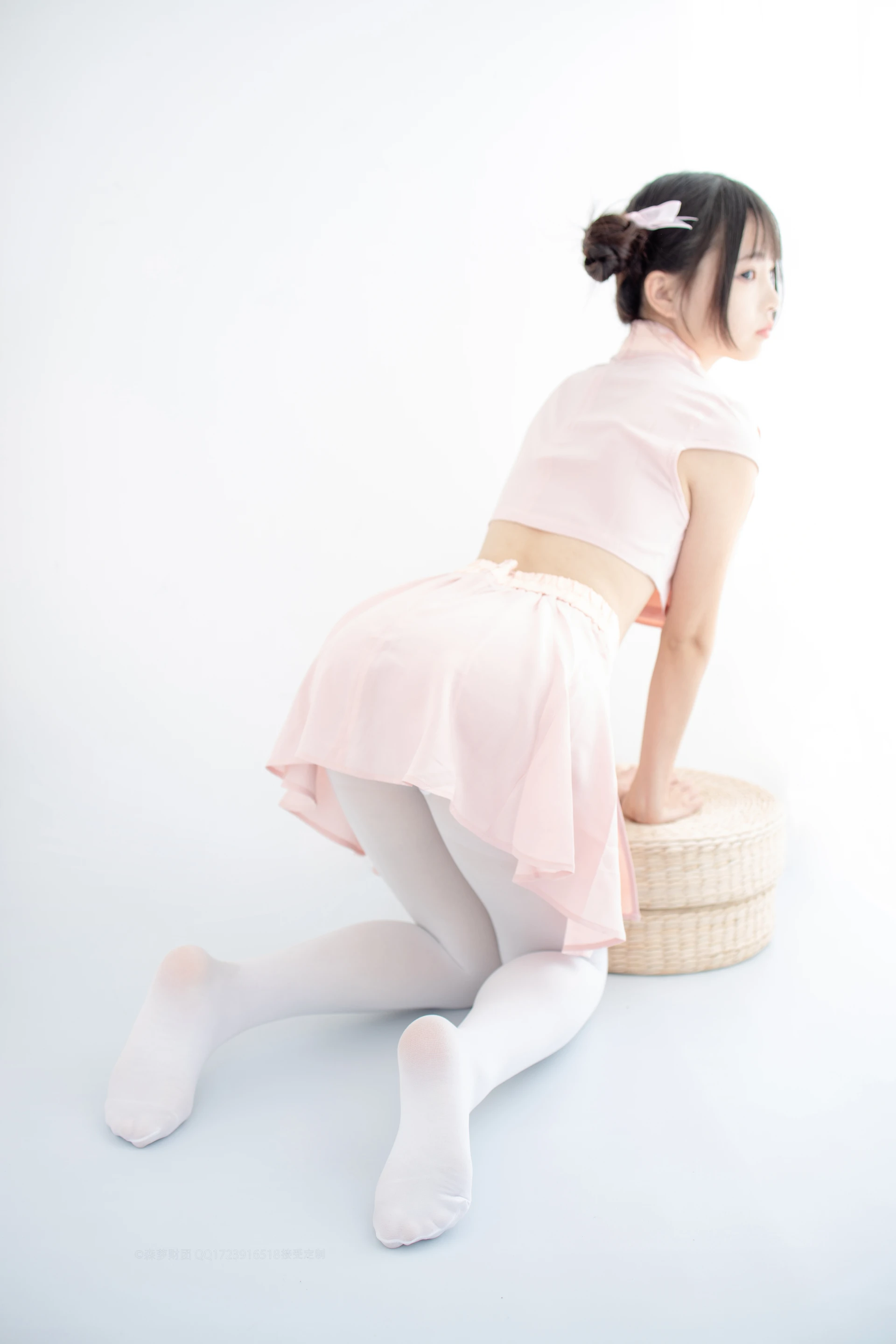 森萝财团 X-052 [66P1V-1.61G]可爱, 森萝财团, 白丝, 美腿