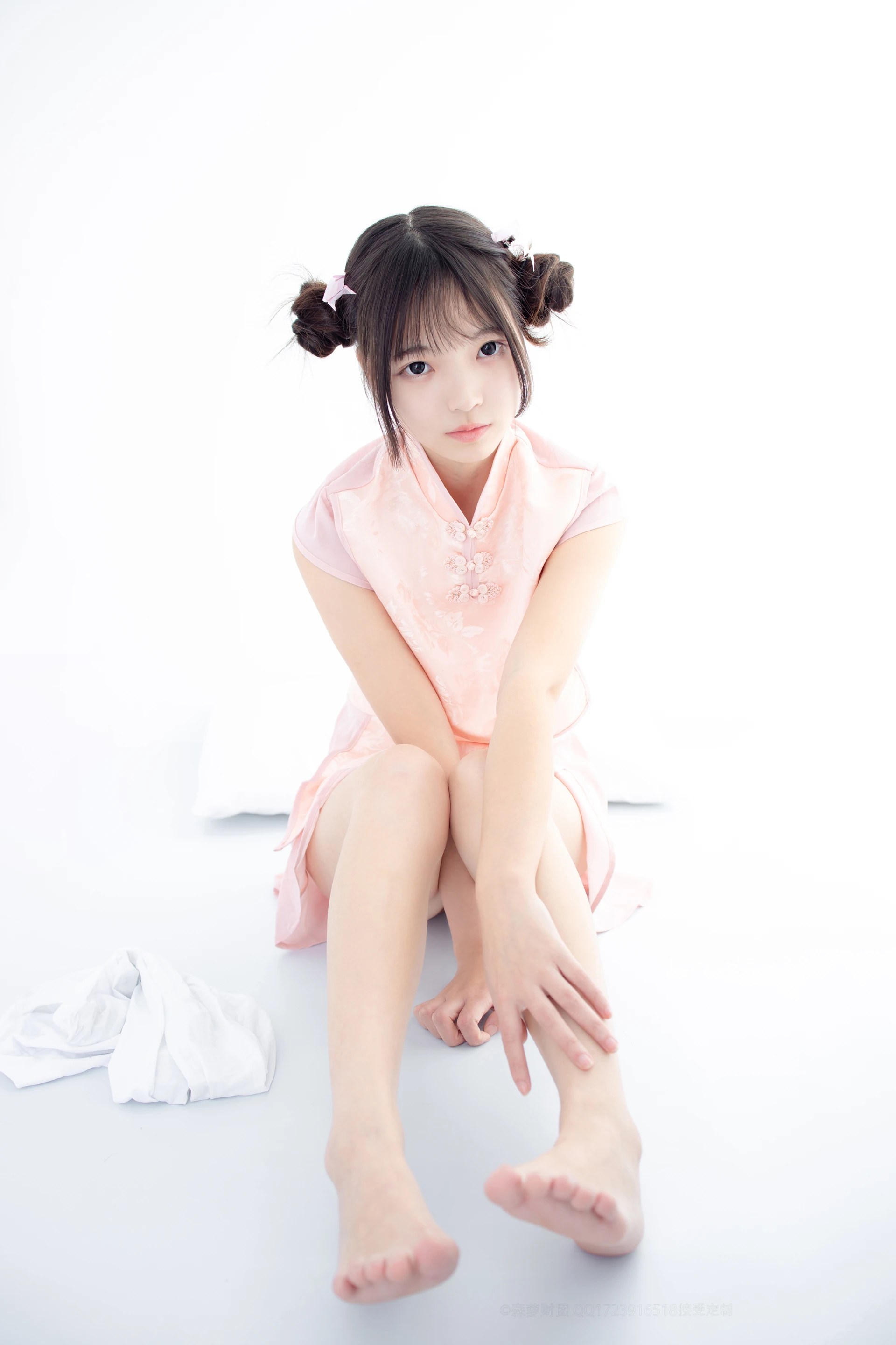森萝财团 X-052 [66P1V-1.61G]可爱, 森萝财团, 白丝, 美腿