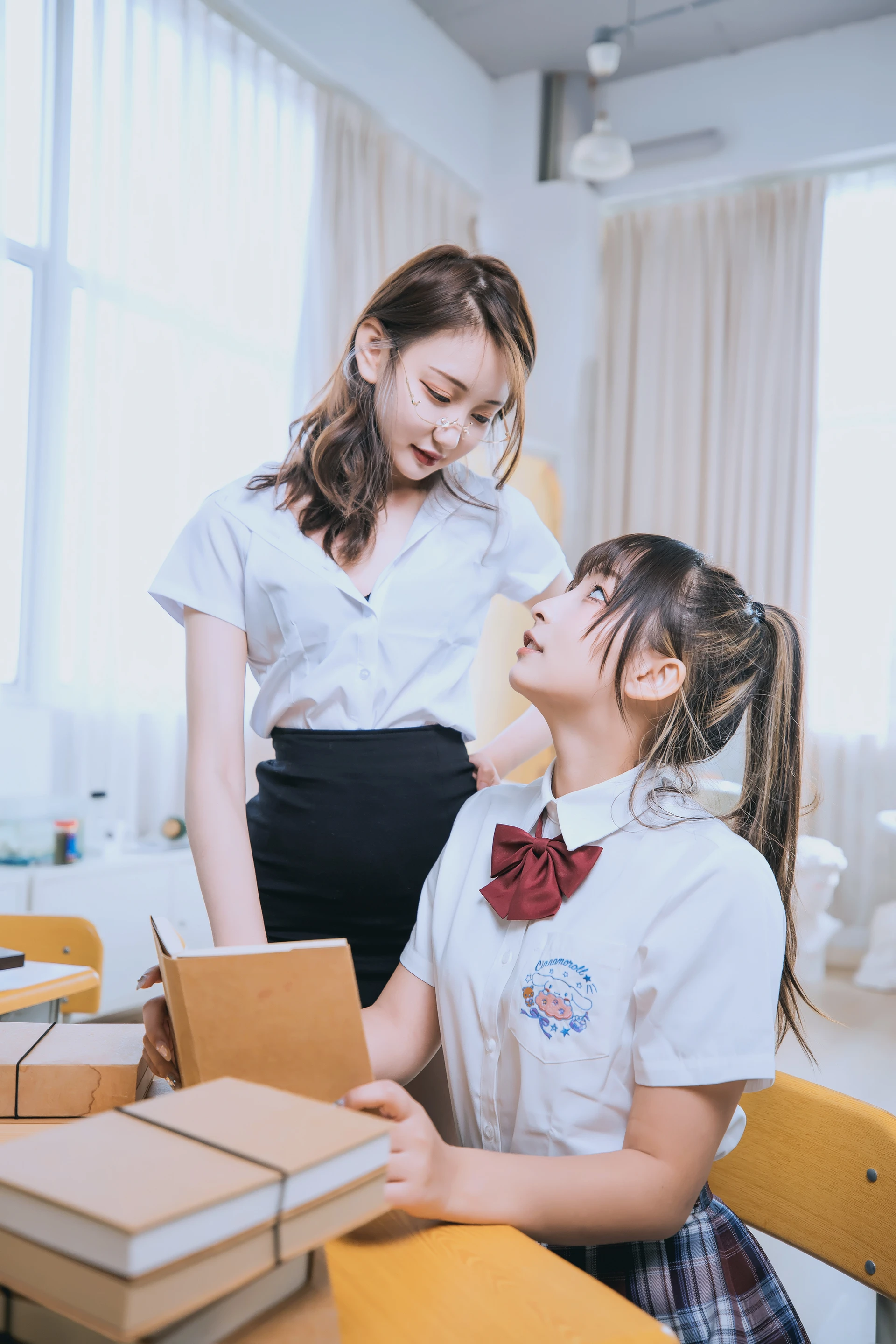 神楽坂真冬 第三季 序号3：《数之歌》百合教室 [150P3V-617MB]JK制服, OL制服, 内衣, 神楽坂真冬, 美腿, 美足, 黑丝