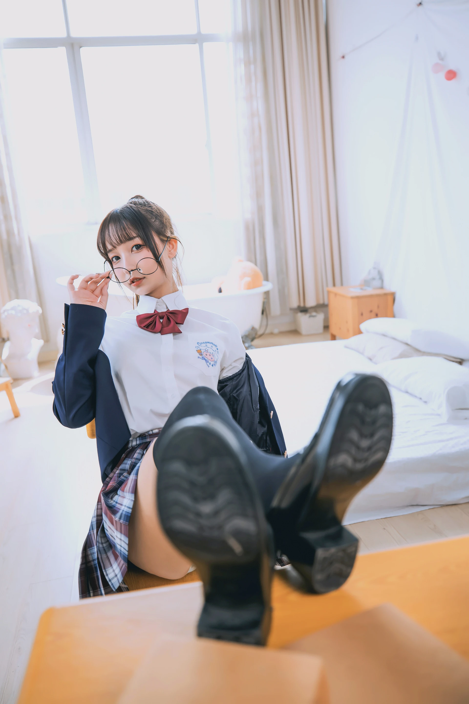 神楽坂真冬 第三季 序号3：《数之歌》百合教室 [150P3V-617MB]JK制服, OL制服, 内衣, 神楽坂真冬, 美腿, 美足, 黑丝