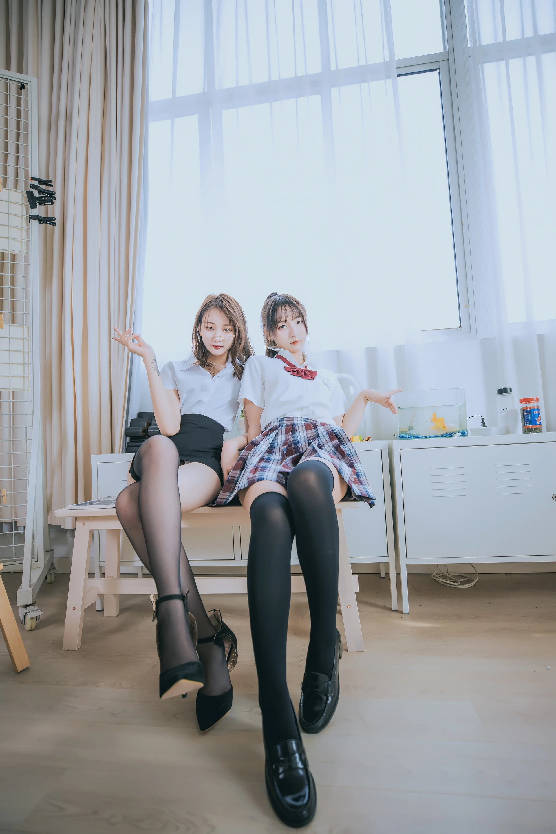 神楽坂真冬 第三季 序号3：《数之歌》百合教室 [150P3V-617MB]JK制服, OL制服, 内衣, 神楽坂真冬, 美腿, 美足, 黑丝